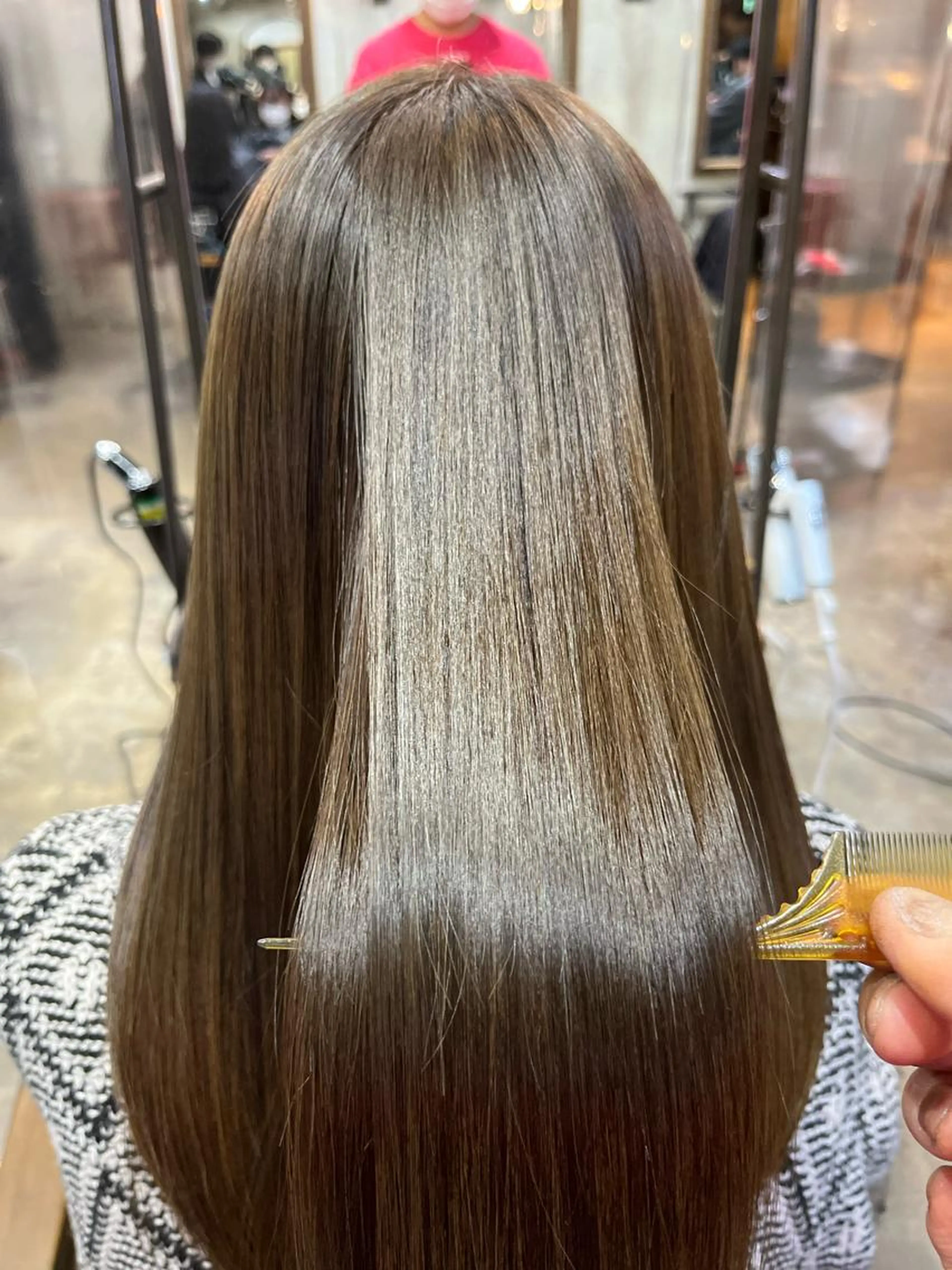 大人気‼顧客リピート率100%️艶髪✨カット+艶カラー+オリジナル髪質改善トリートメントの写真