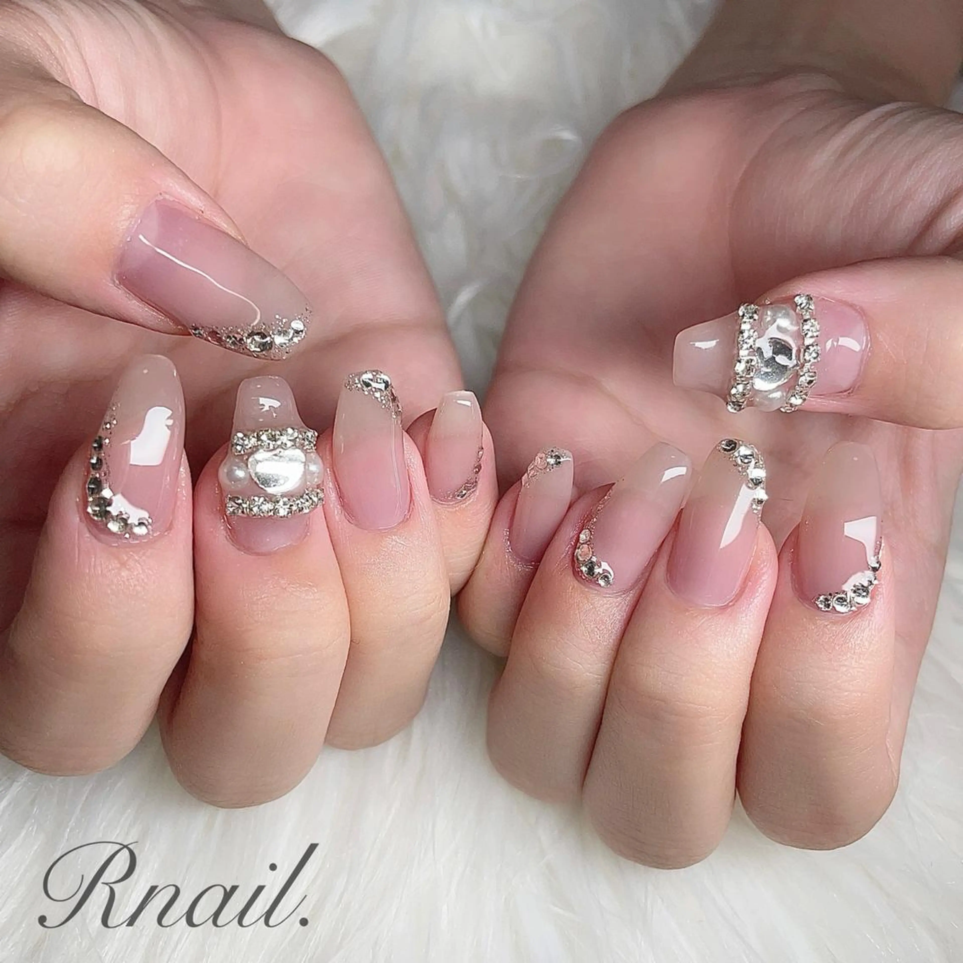 ネイル R nail.のネイルデザイン