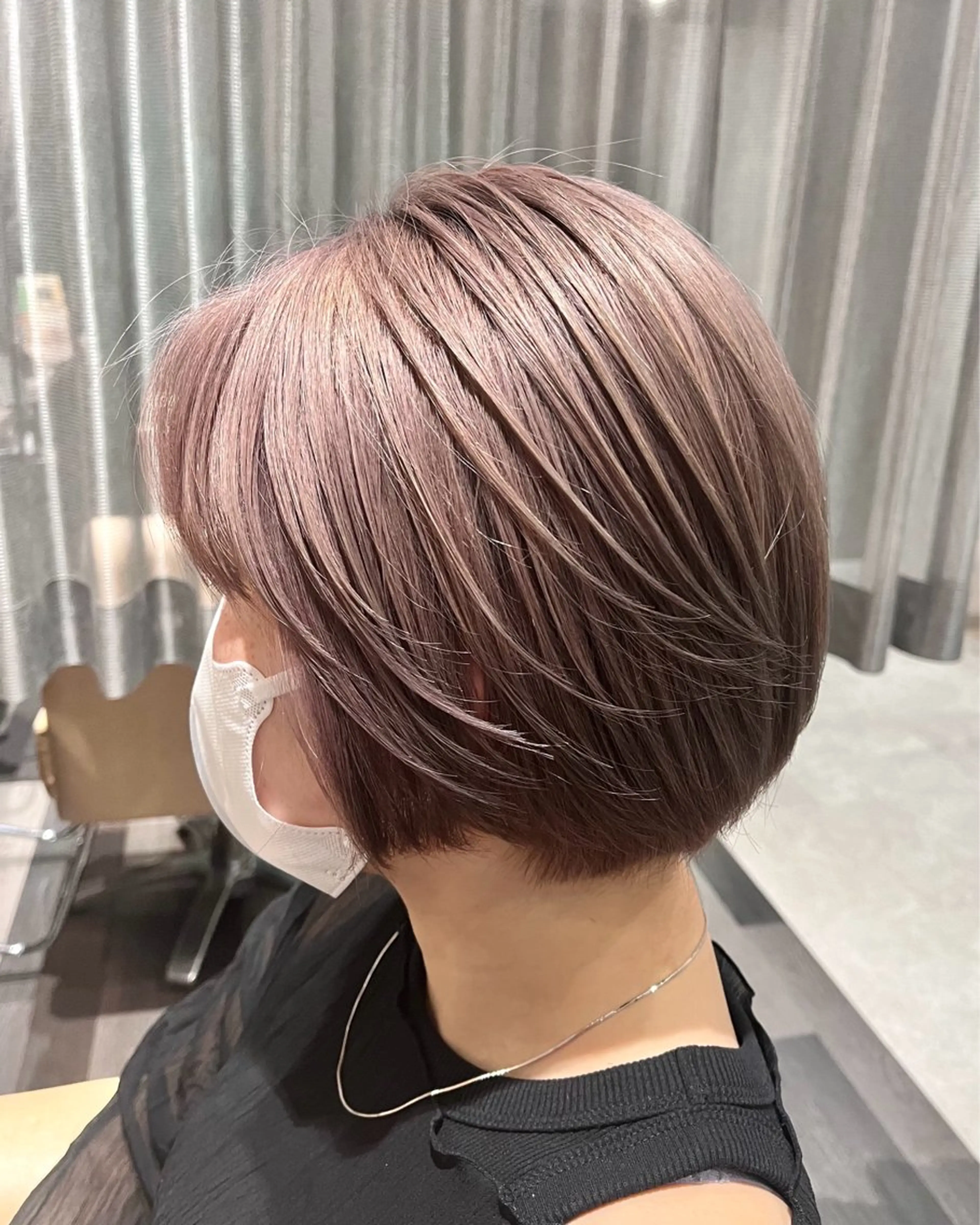 ショート カラー ヘアカラー 白崎 隆人のヘアスタイル