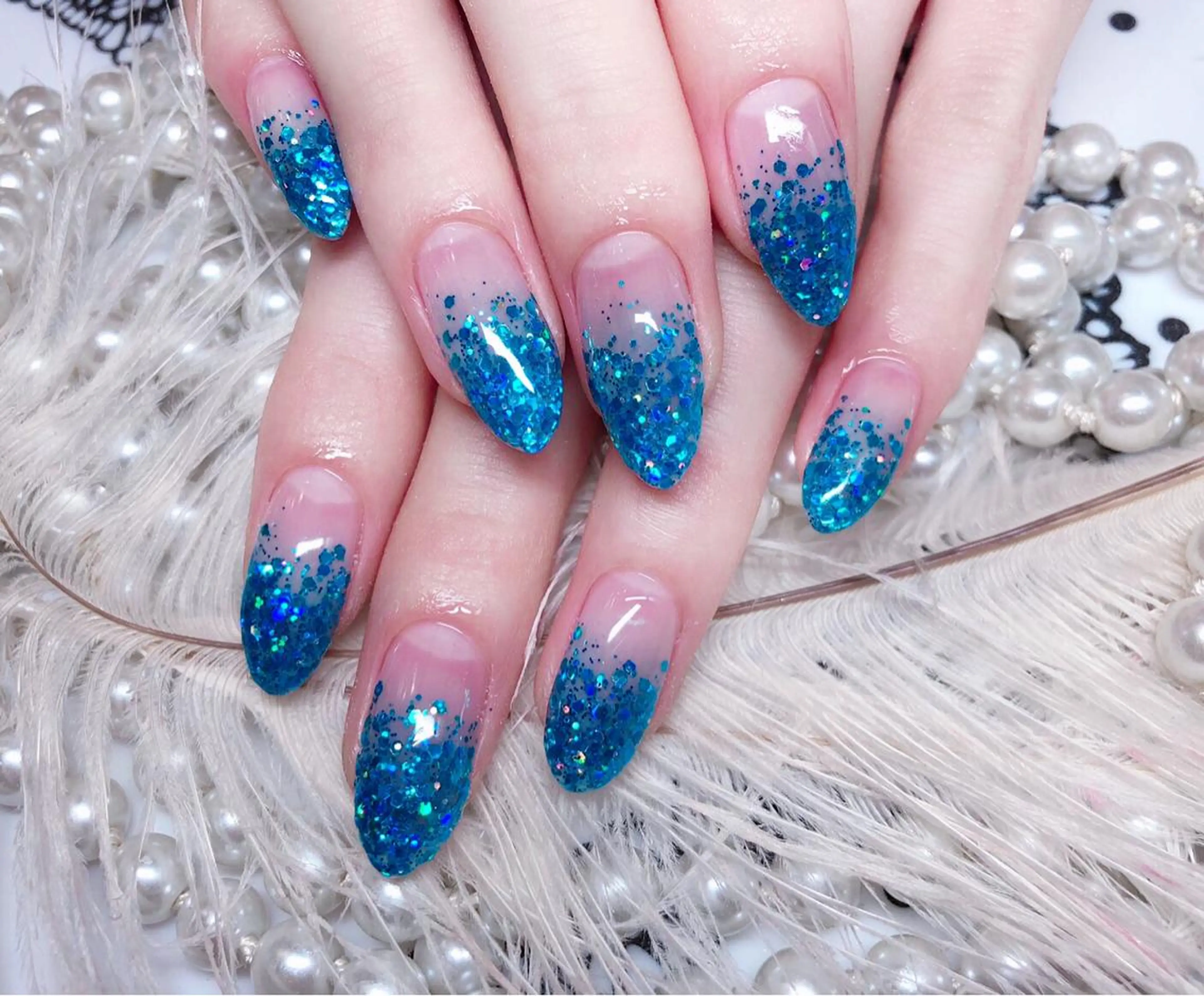 ネイル ハンドネイル マジックミラー所属・マジック ミラーのネイルデザイン