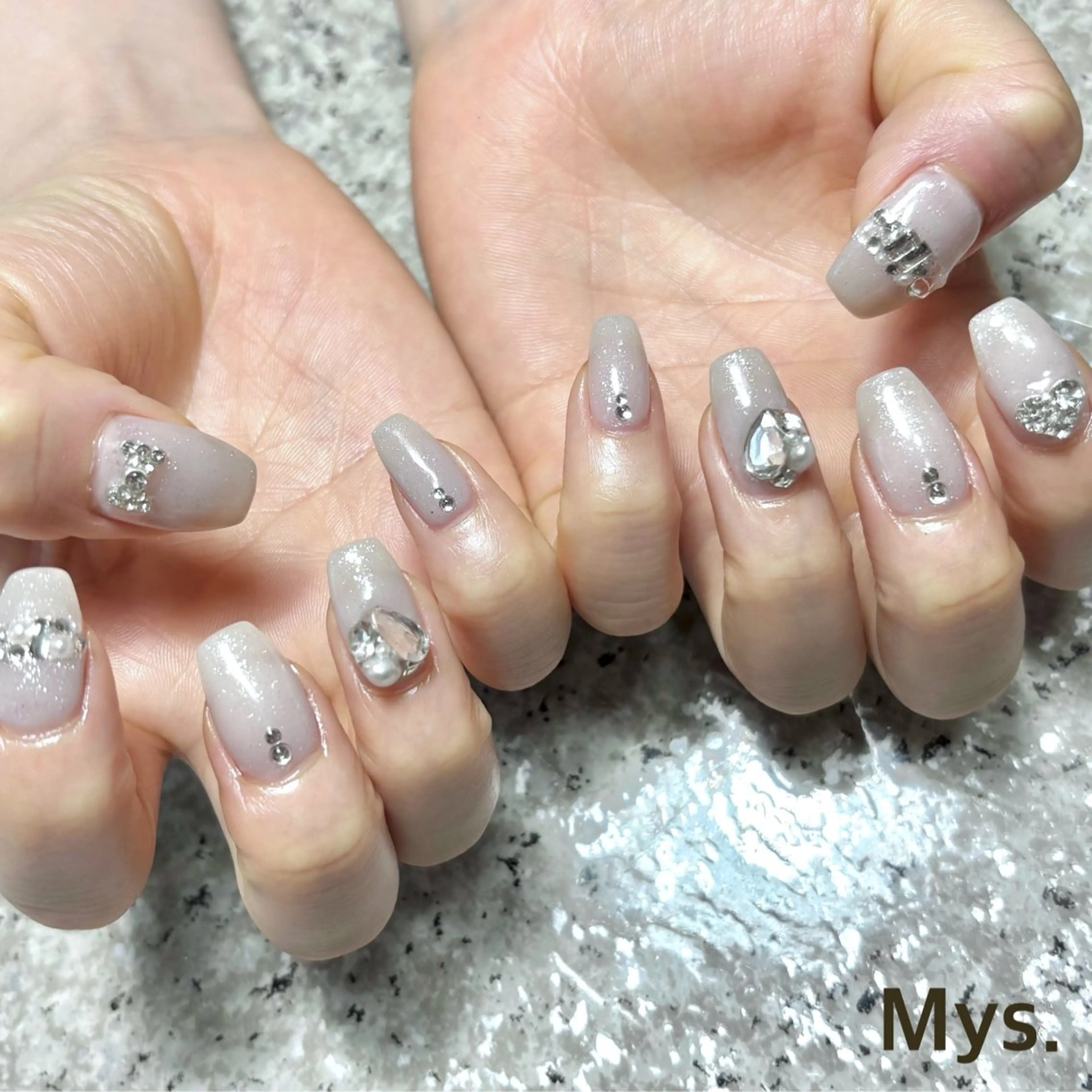 ネイル ハンドネイル Mys. 三上紗紀のネイルデザイン