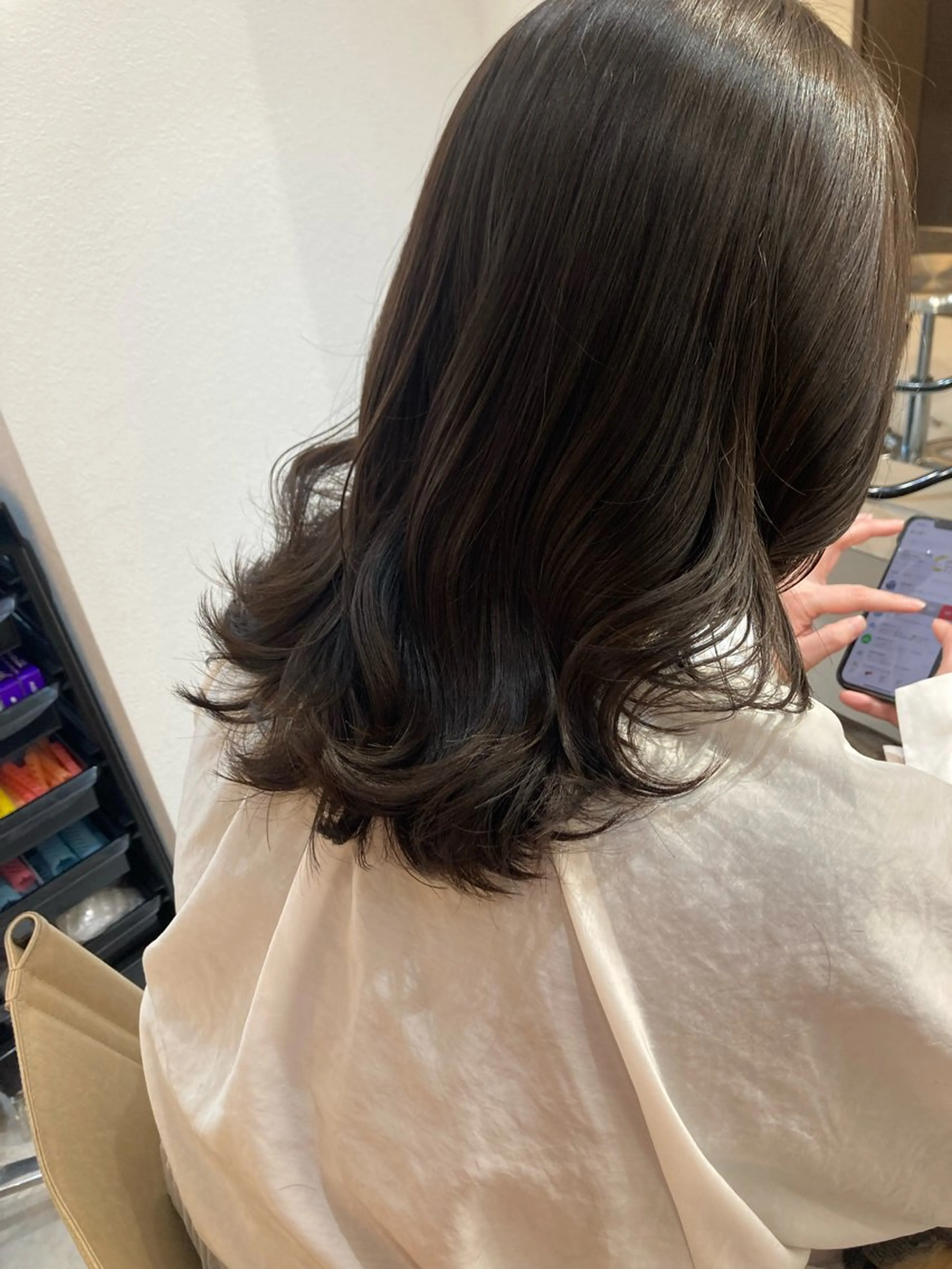 ミディアム ヘアカラー トリートメント ✨色持ちの良い艶 カラー✨蟹江真世のヘアスタイル