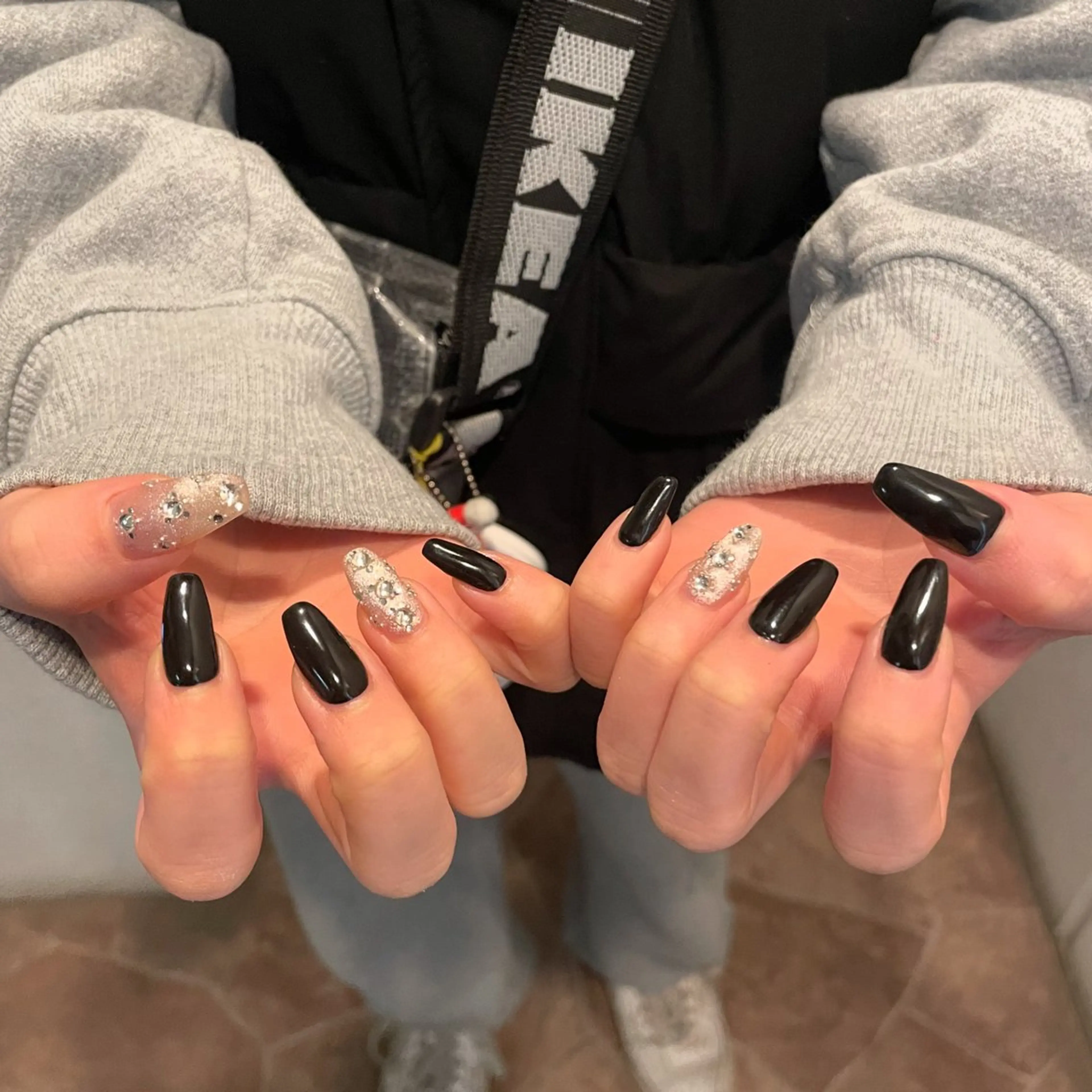 ネイル 成人式 ハンドネイル WOLTOKYO 渋谷/RIAのネイルデザイン