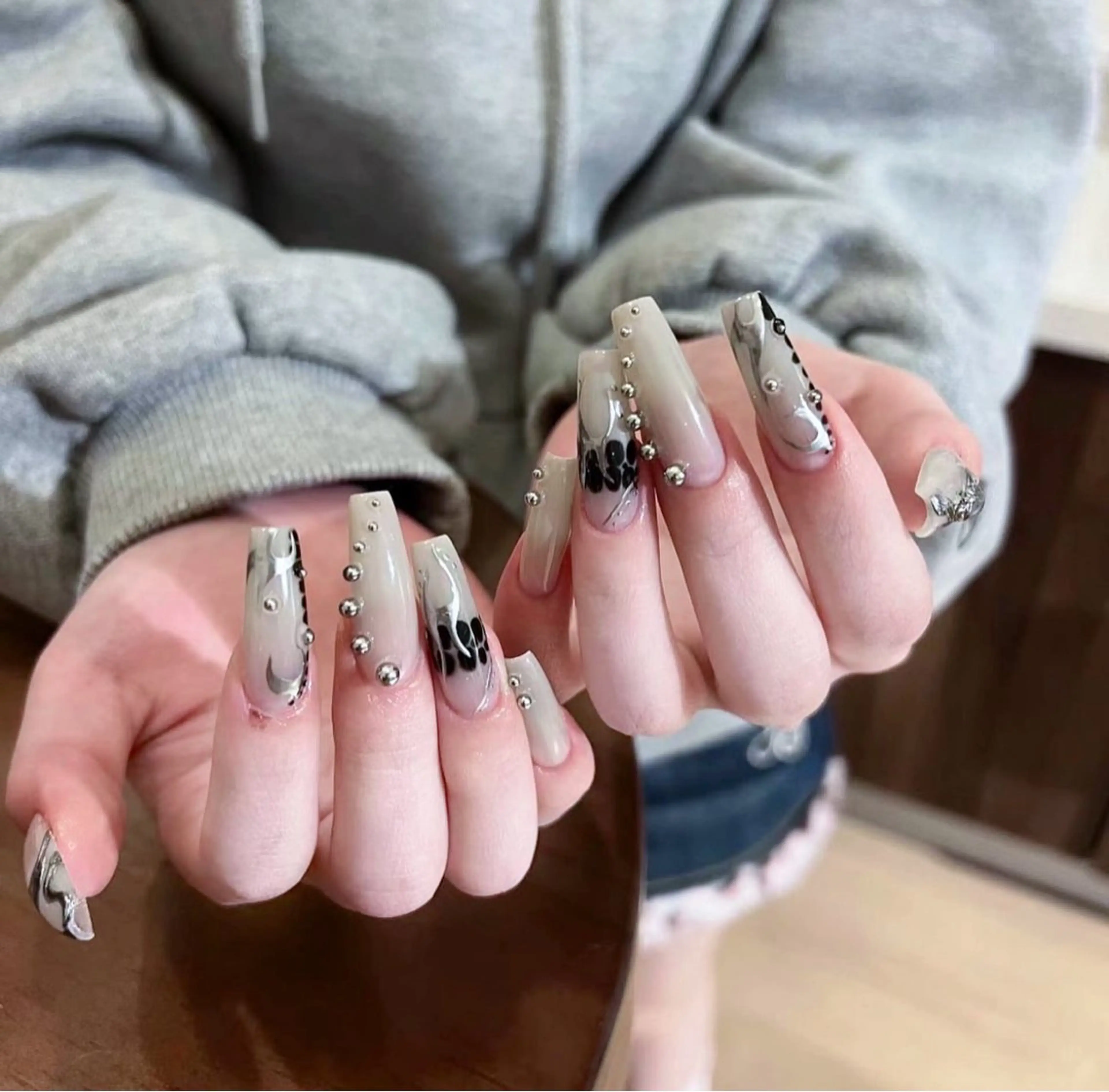 ネイル RiNo Nail Salon所属・RinO Nail 大阪のネイルデザイン