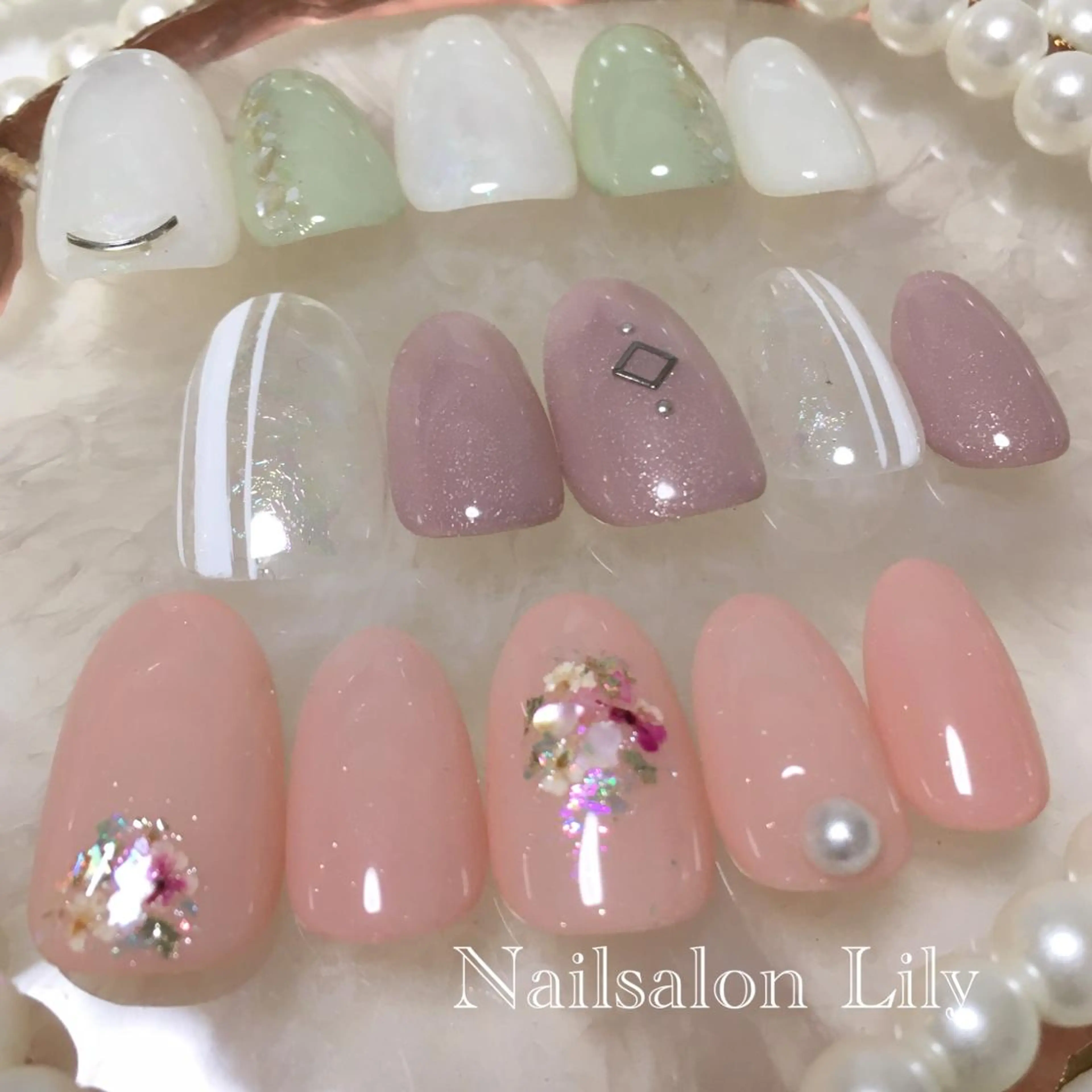 ネイル シンプルネイル Nailsalon Lilyのネイルデザイン