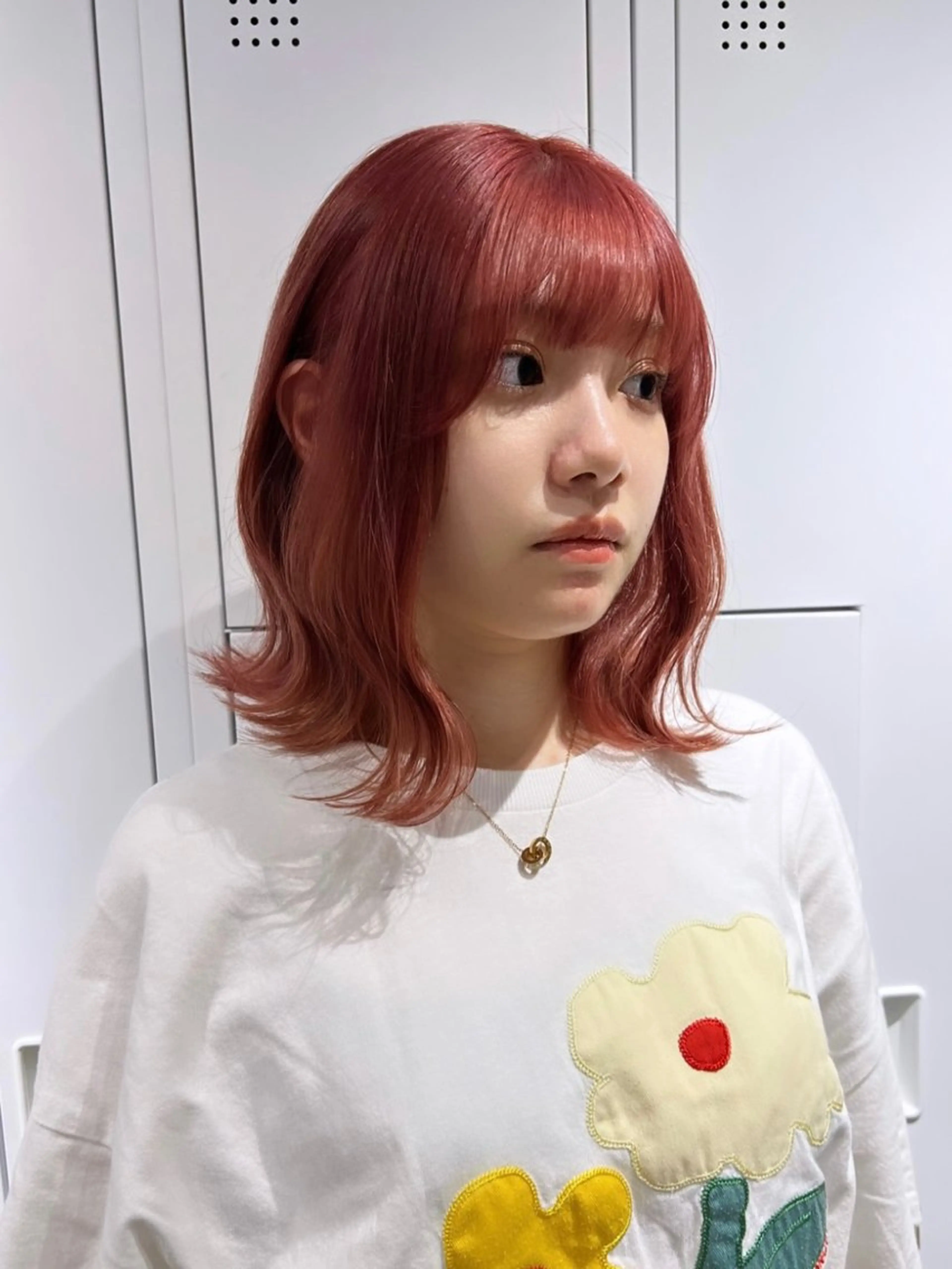 ミディアム カラー ブリーチ ケアブリーチ 透明感カラー デザインカラー ダブルカラー nendo_hair所属・ハイトーン/ボブ 🎀sonokaのヘアスタイル