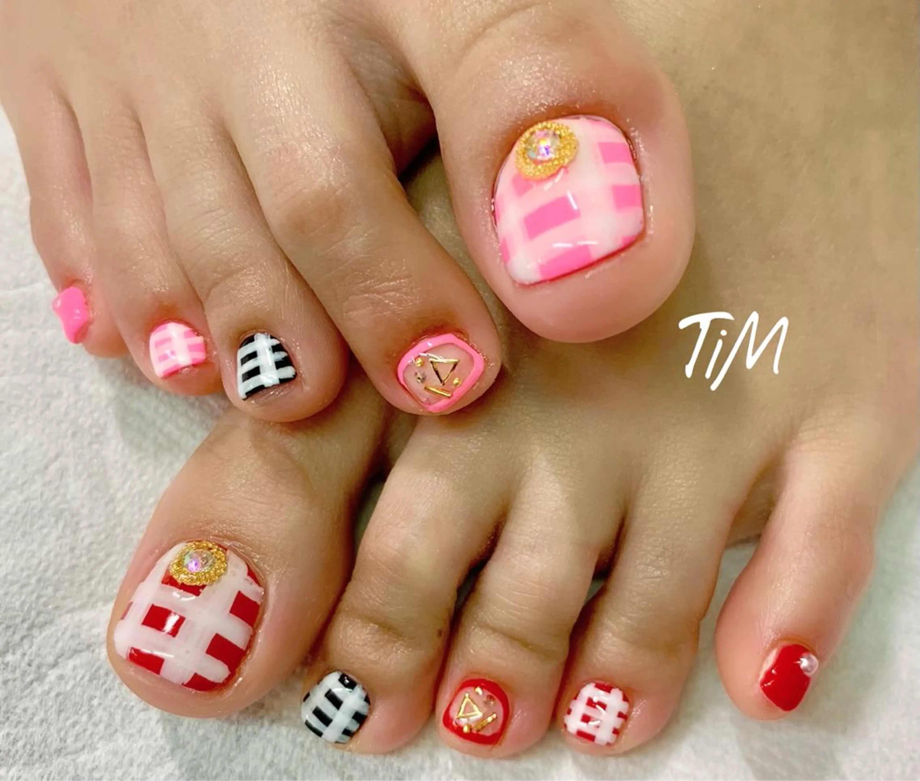 ショート ネイル Beauty Studio TiM所属・TiM【ティム】 近鉄八尾店のマツエク・マツパデザイン