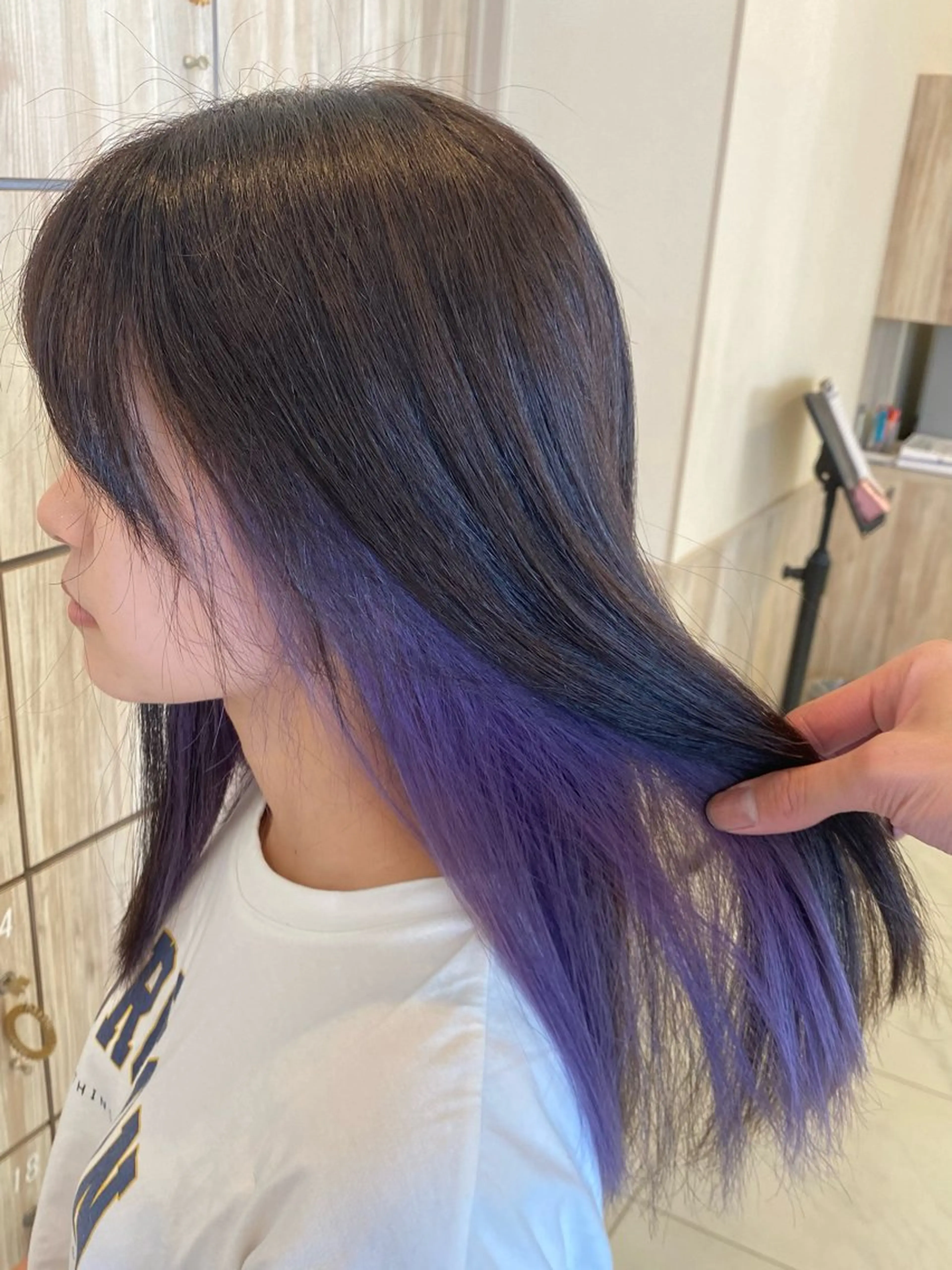 ロング カラー ブリーチ ケアブリーチ インナーカラー ラベンダーカラー パープルカラー グランデュール焼津 SEIRYU🐉のヘアスタイル