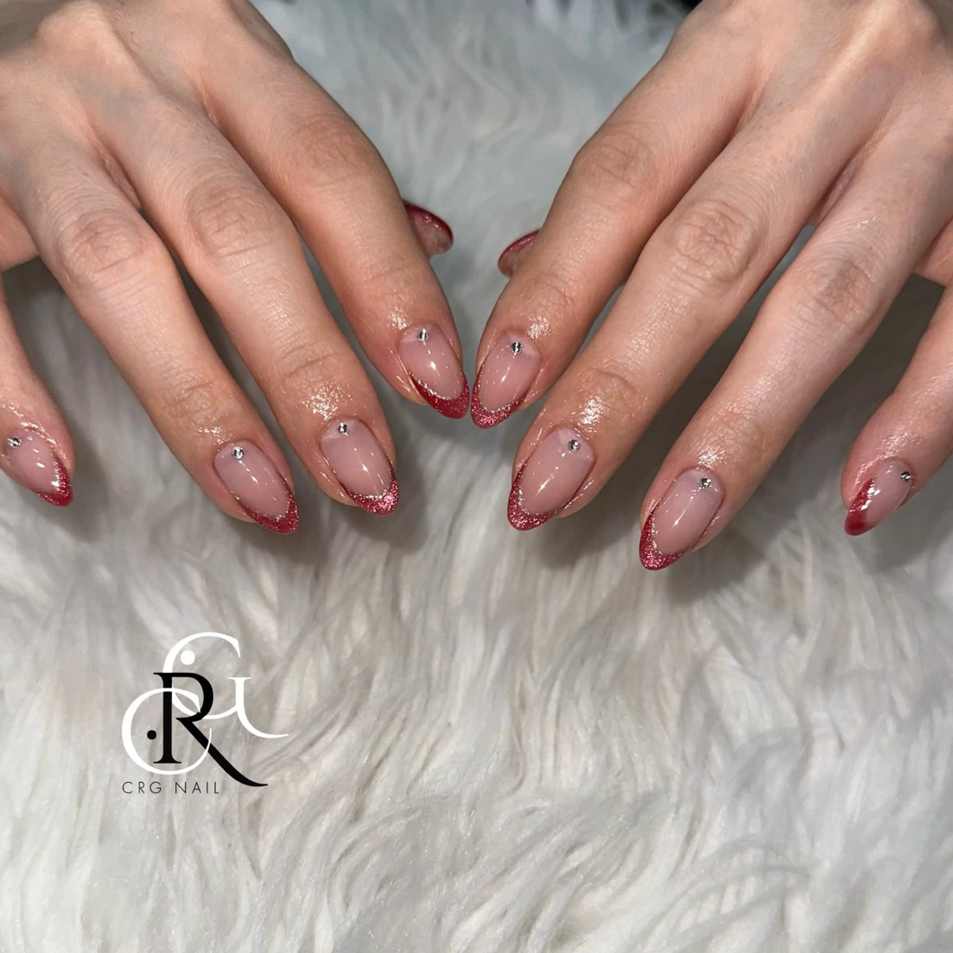 ネイル フレンチネイル キラキラネイル マグネットネイル マグネットフレンチ ハンドネイル CRGNAIL TOKOのネイルデザイン