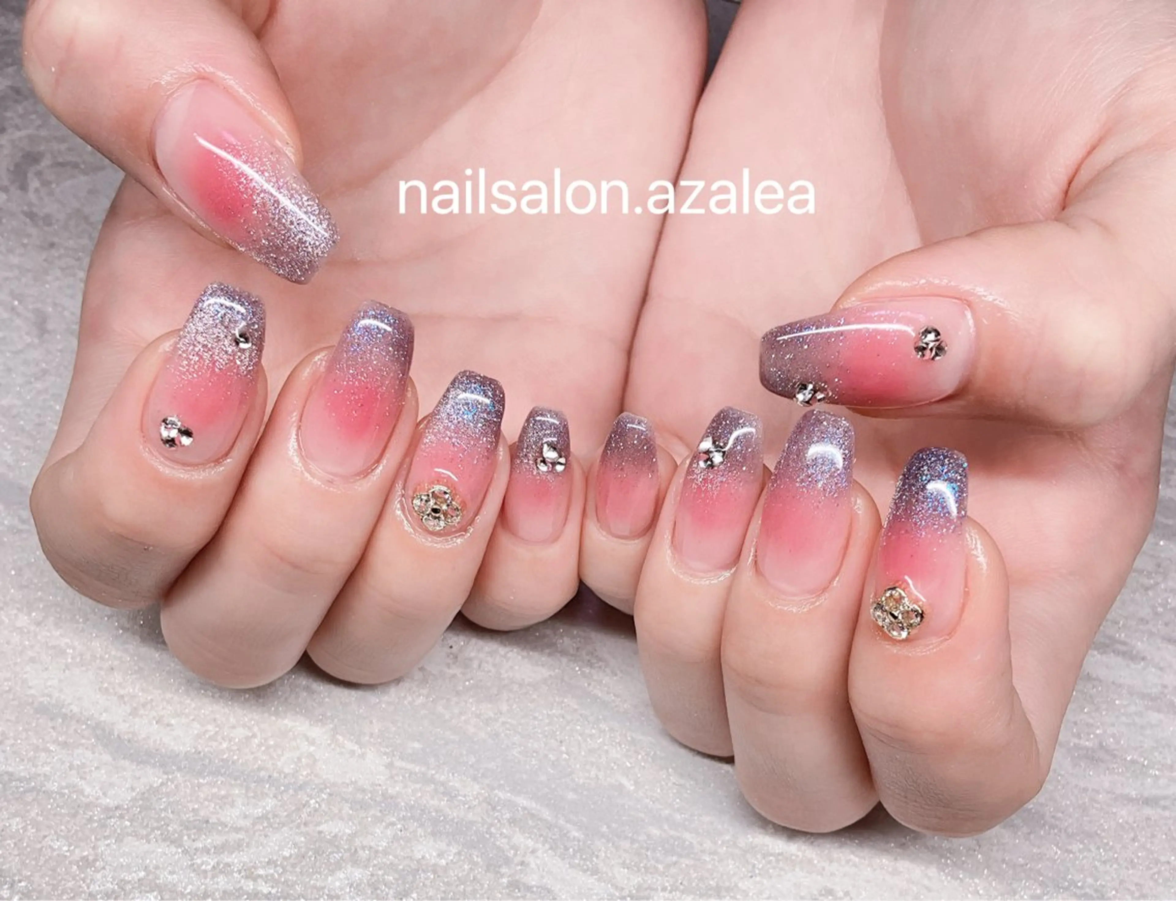 ネイル ハンドネイル R inのネイルデザイン