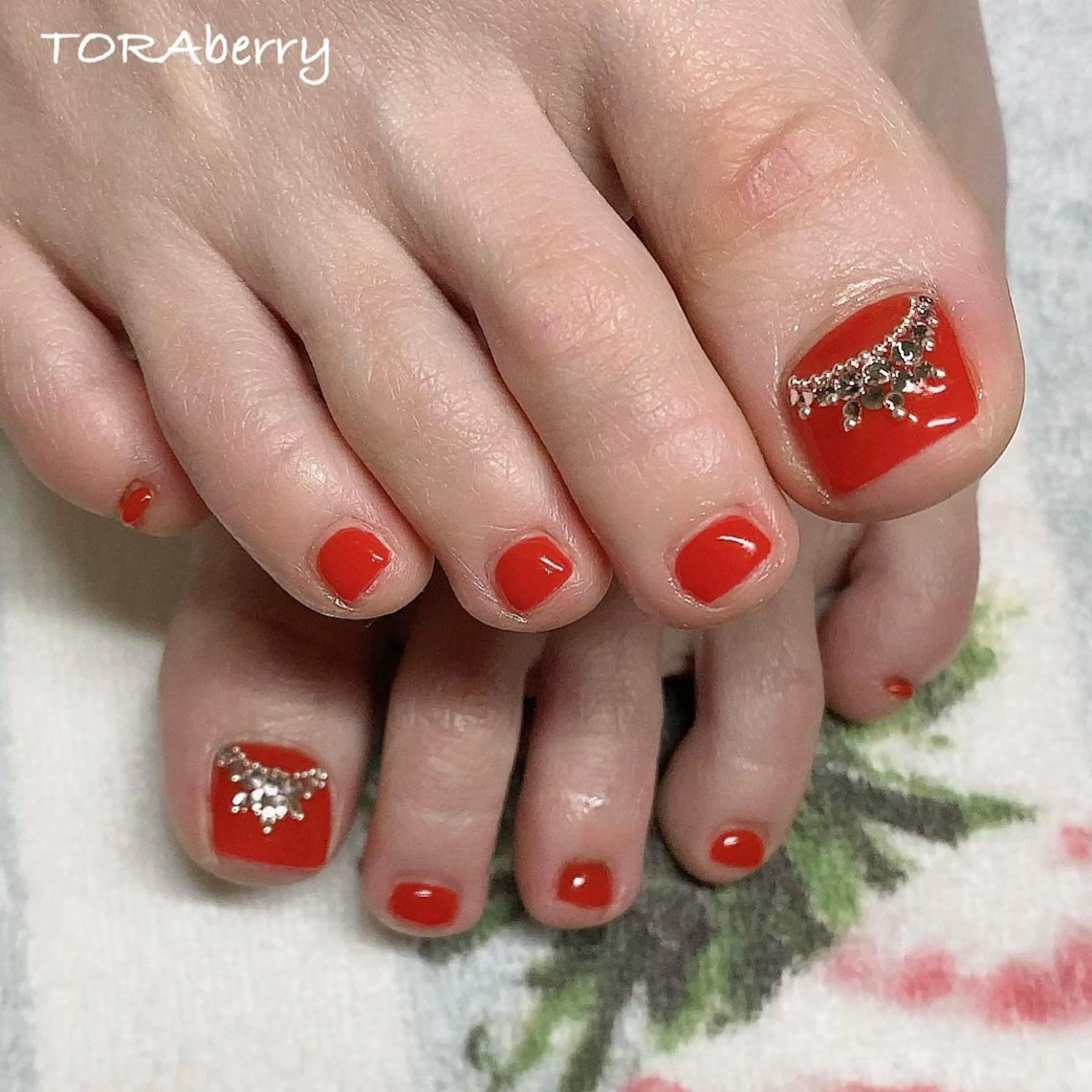 ネイル フットネイル ネイリスト なつみのネイルデザイン