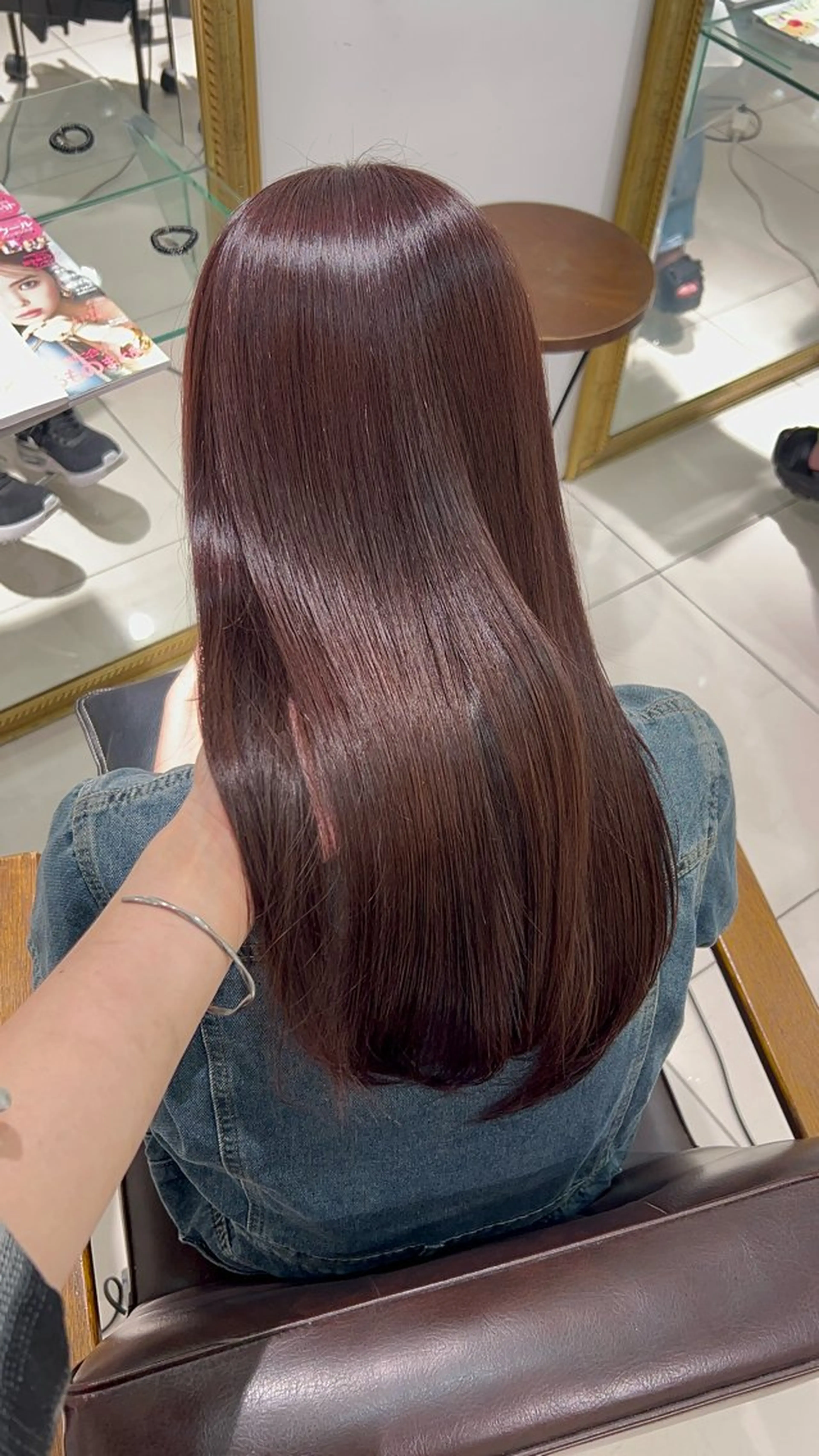 ロング カラー ブラウンカラー ピンクカラー ピンクブラウン ハイトーンカラー 🤍🫧 長井 律のヘアスタイル