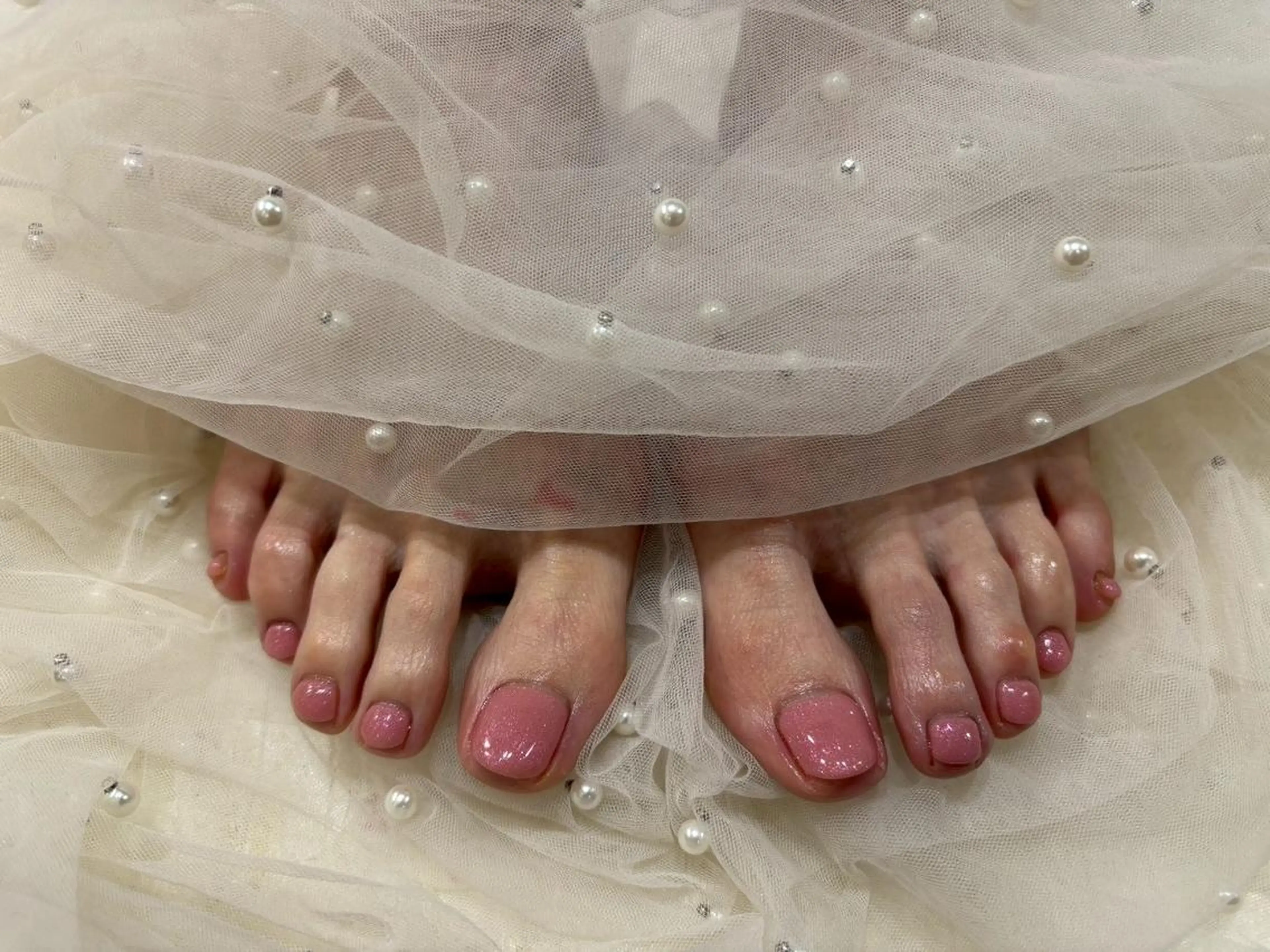 オフなし◆フットワンカラー・ラメグラデーション✨甘皮ケア込の写真