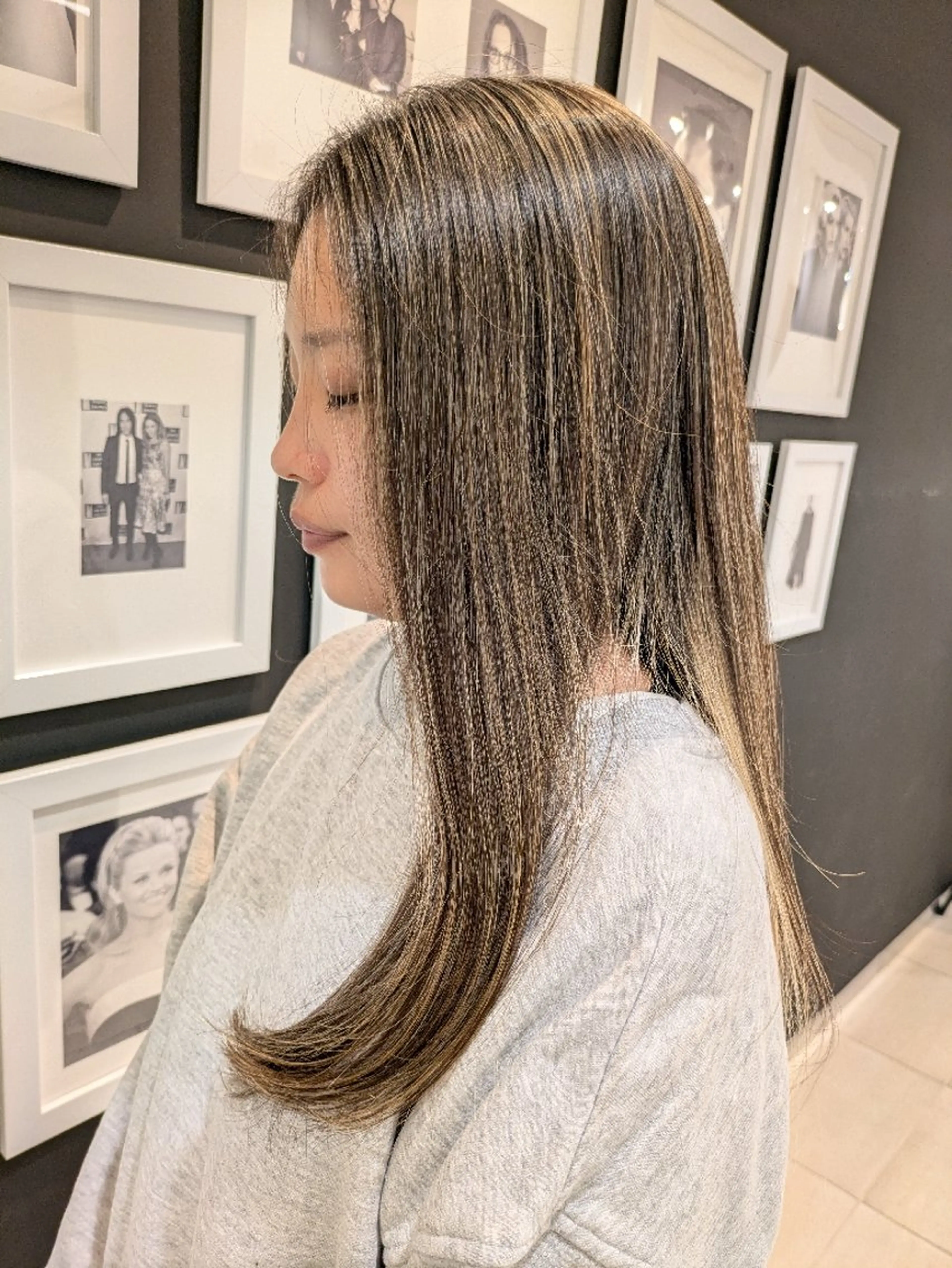 カラー WARREN・TRICOMI NEW YORK 表参道店所属・ハイライト/白髪ぼか し/透明感/惇平のヘアスタイル