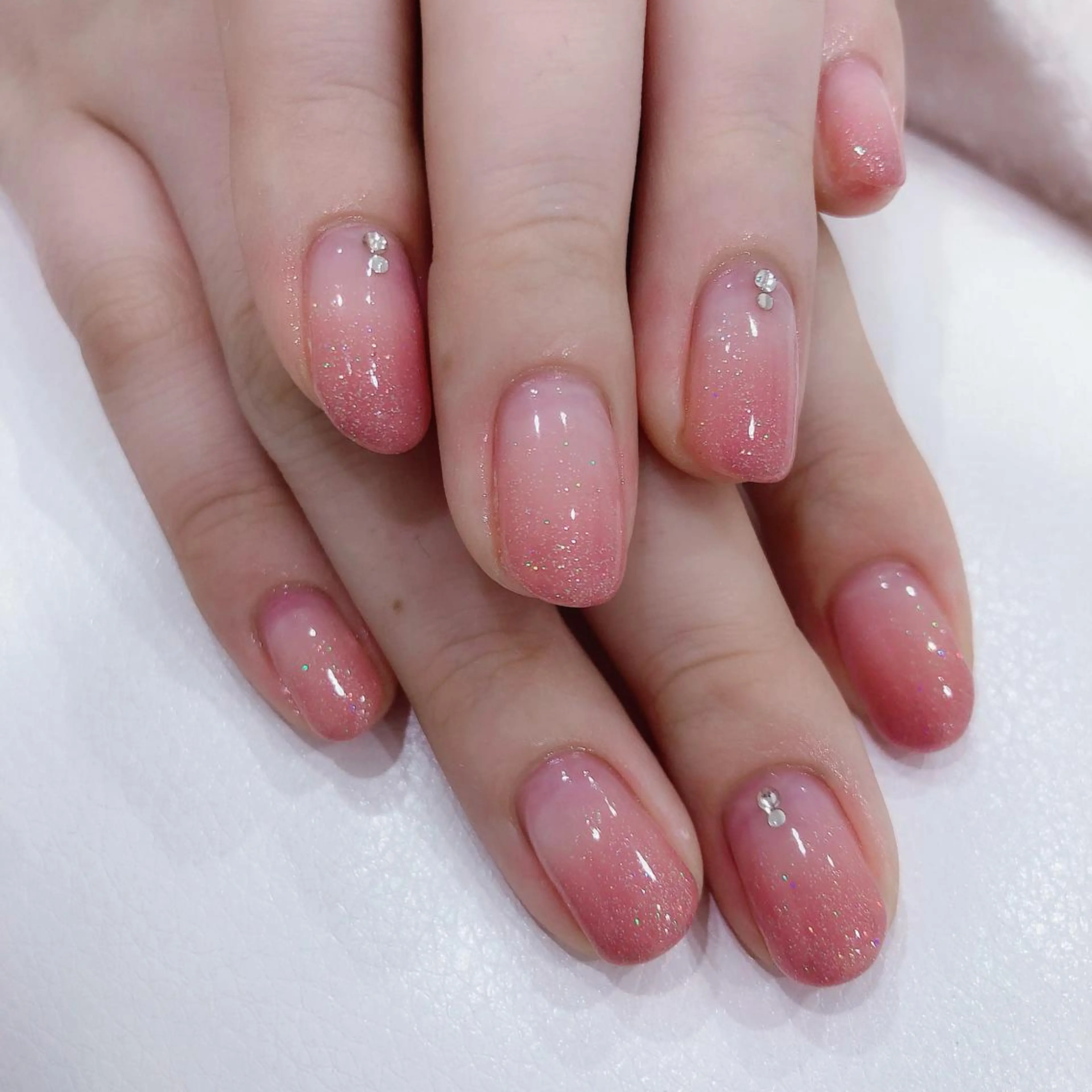 ネイル グラデーション ラメ(グリッター) ラメグラデーション Serenity by Mari所属・Shinozaki mariのネイルデザイン