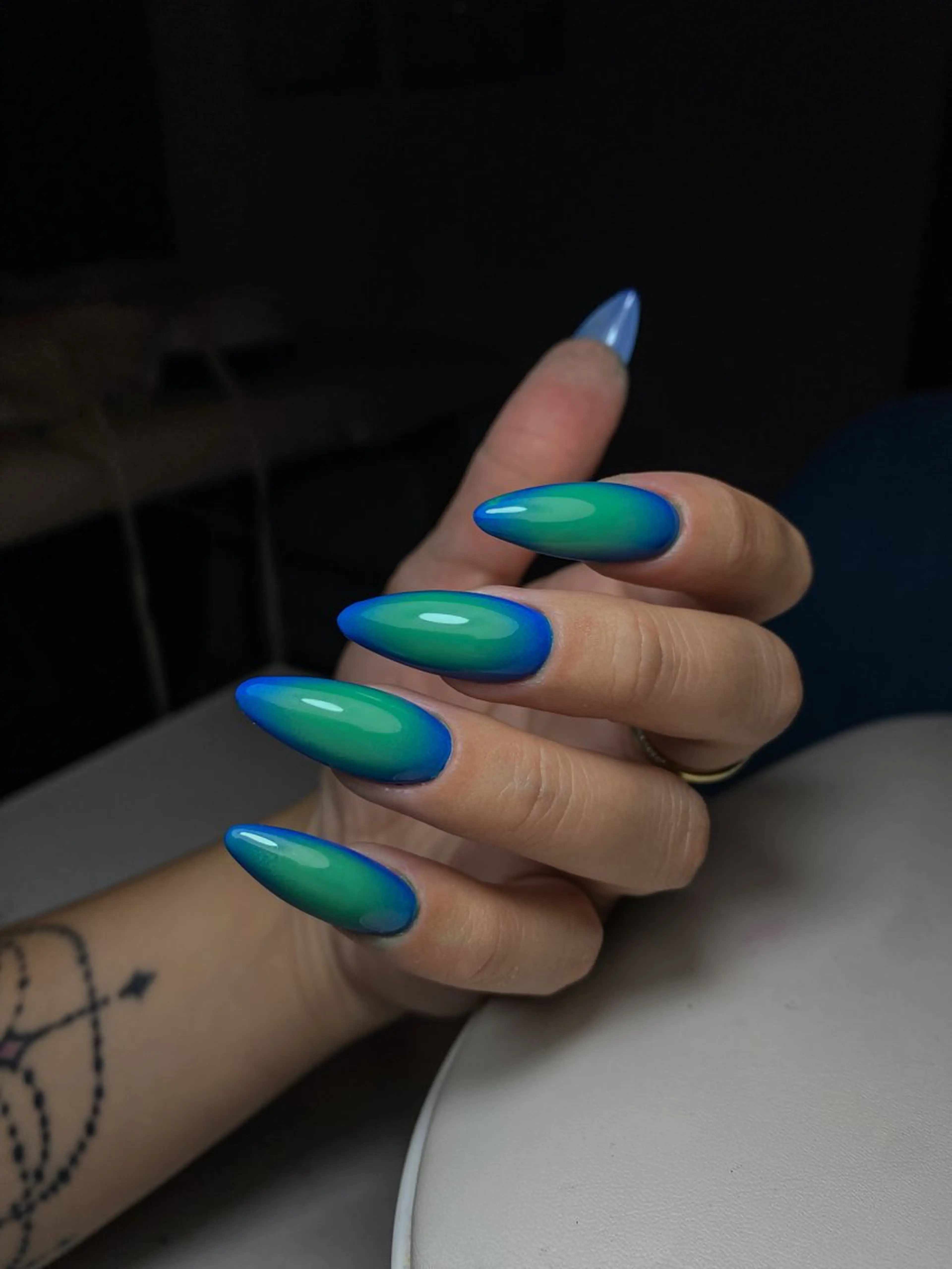 ネイル Isinha Nailsのネイルデザイン