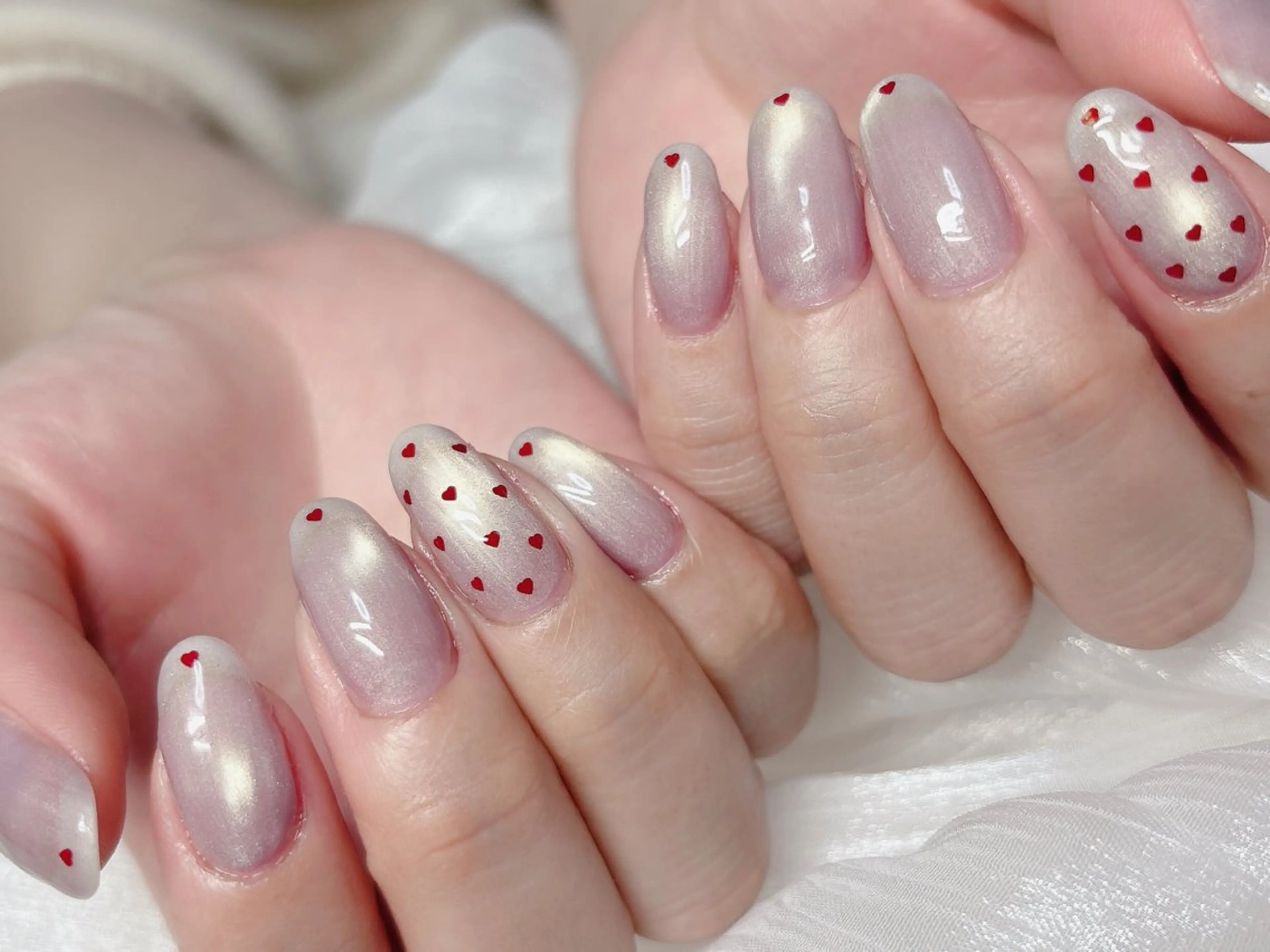 ネイル バレンタイン ハンドネイル ハンドケア Nail •Head スパFortunaのネイルデザイン