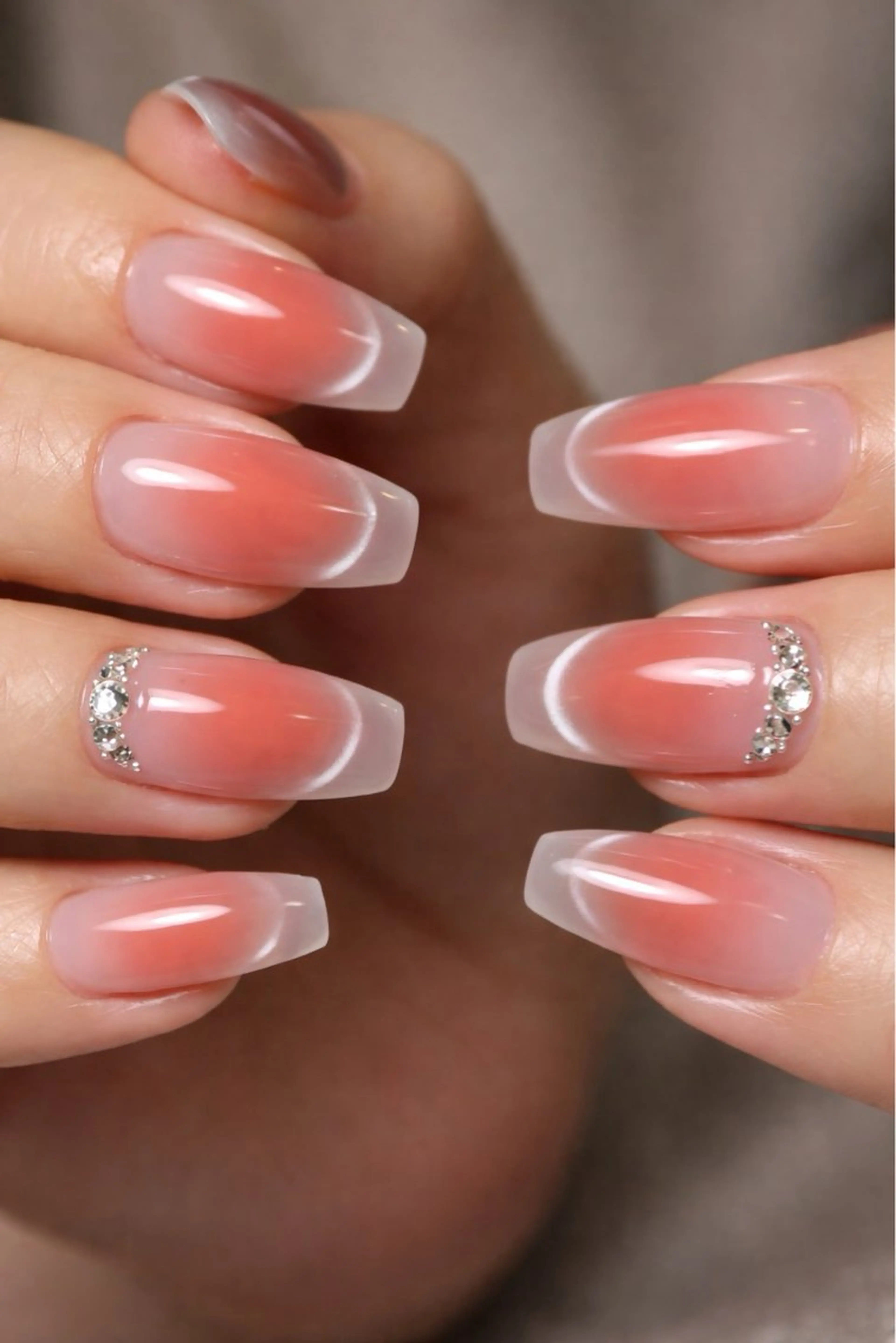 【NEW OPEN価格】季節新色チークネイル＆マグネットネイル 8500—7500の写真