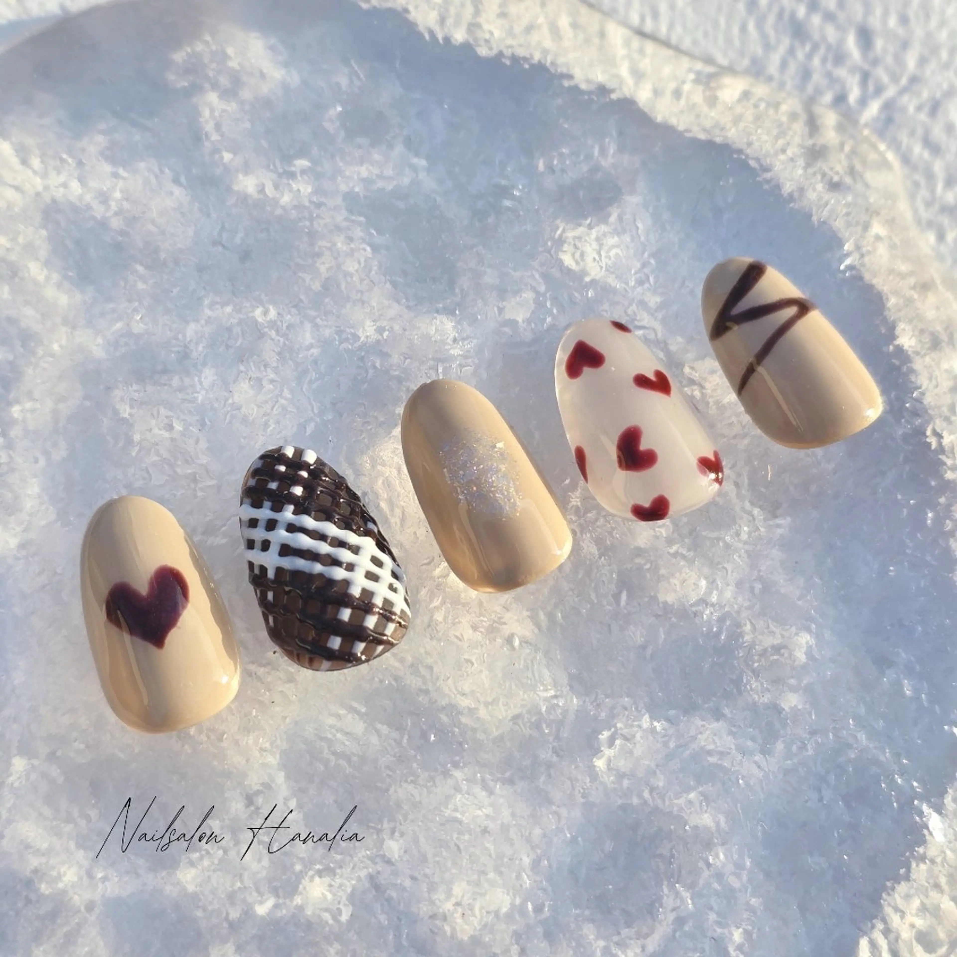 ネイル nailsalon hanaliaのネイルデザイン