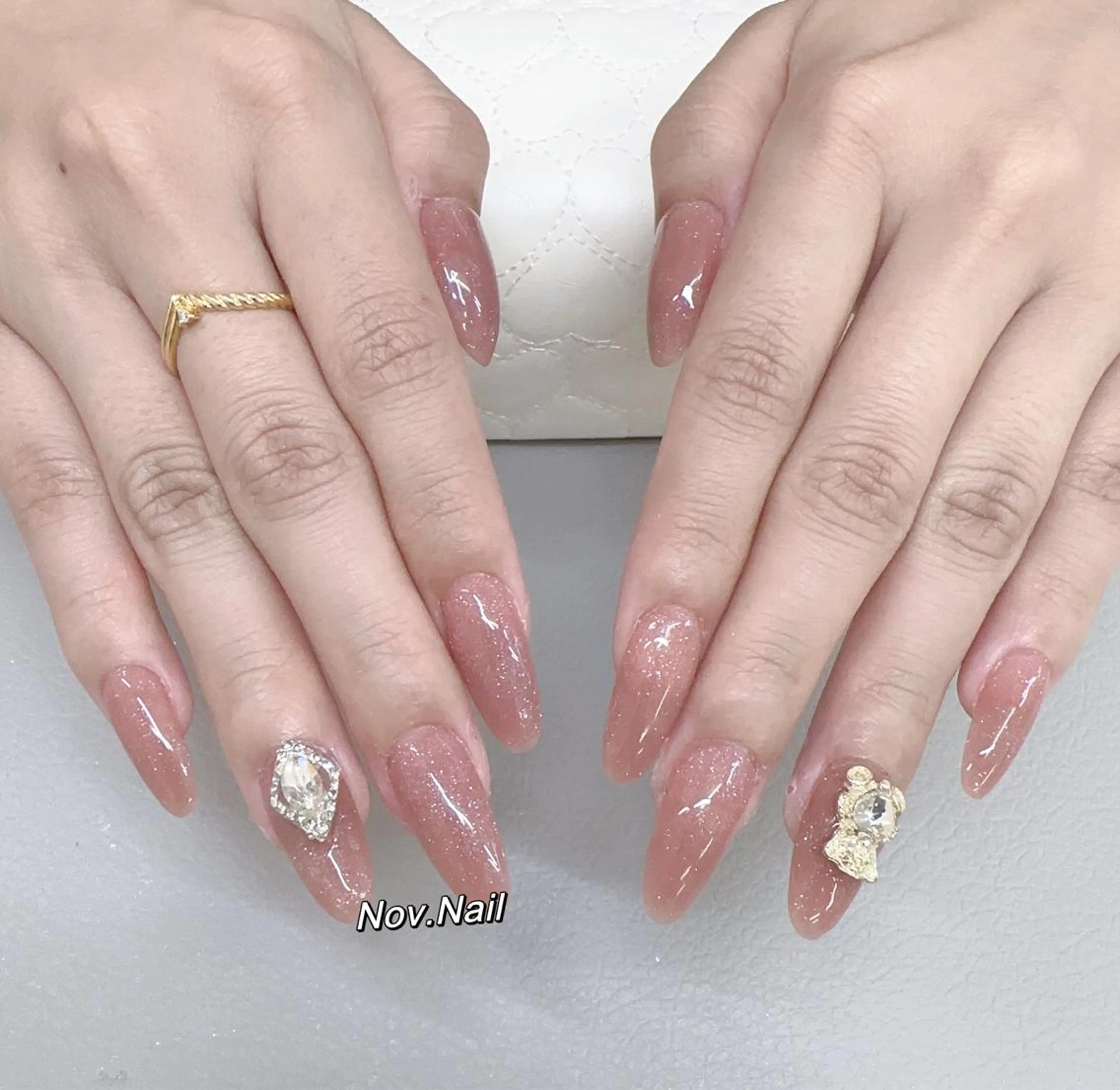 ネイル Nov. ネイルサロンのネイルデザイン