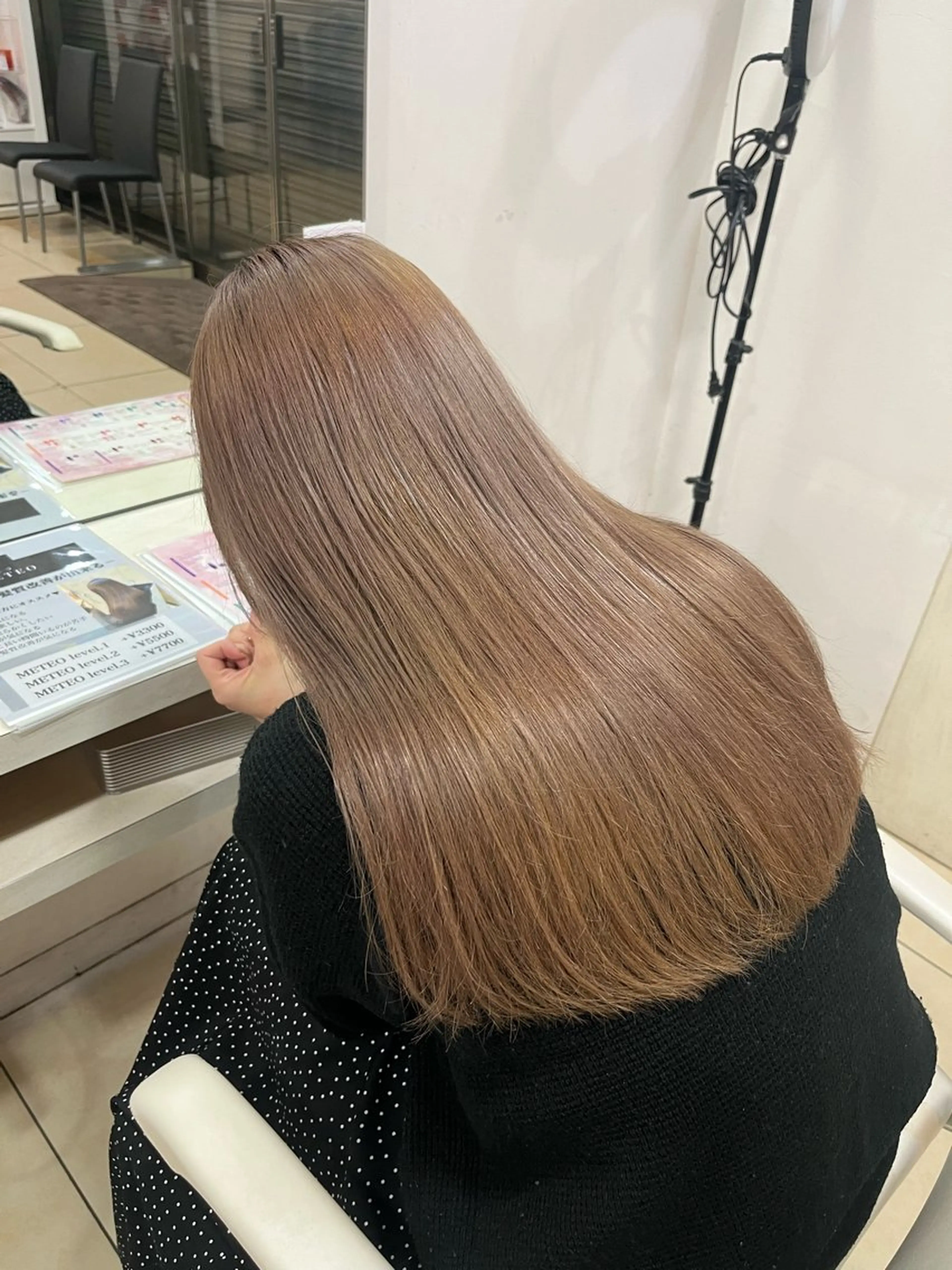 ワンカラー＋オージュア2ステップトリートメント【暖色カラー　赤み消しカラー　ミルクティー　グレージュ】の写真