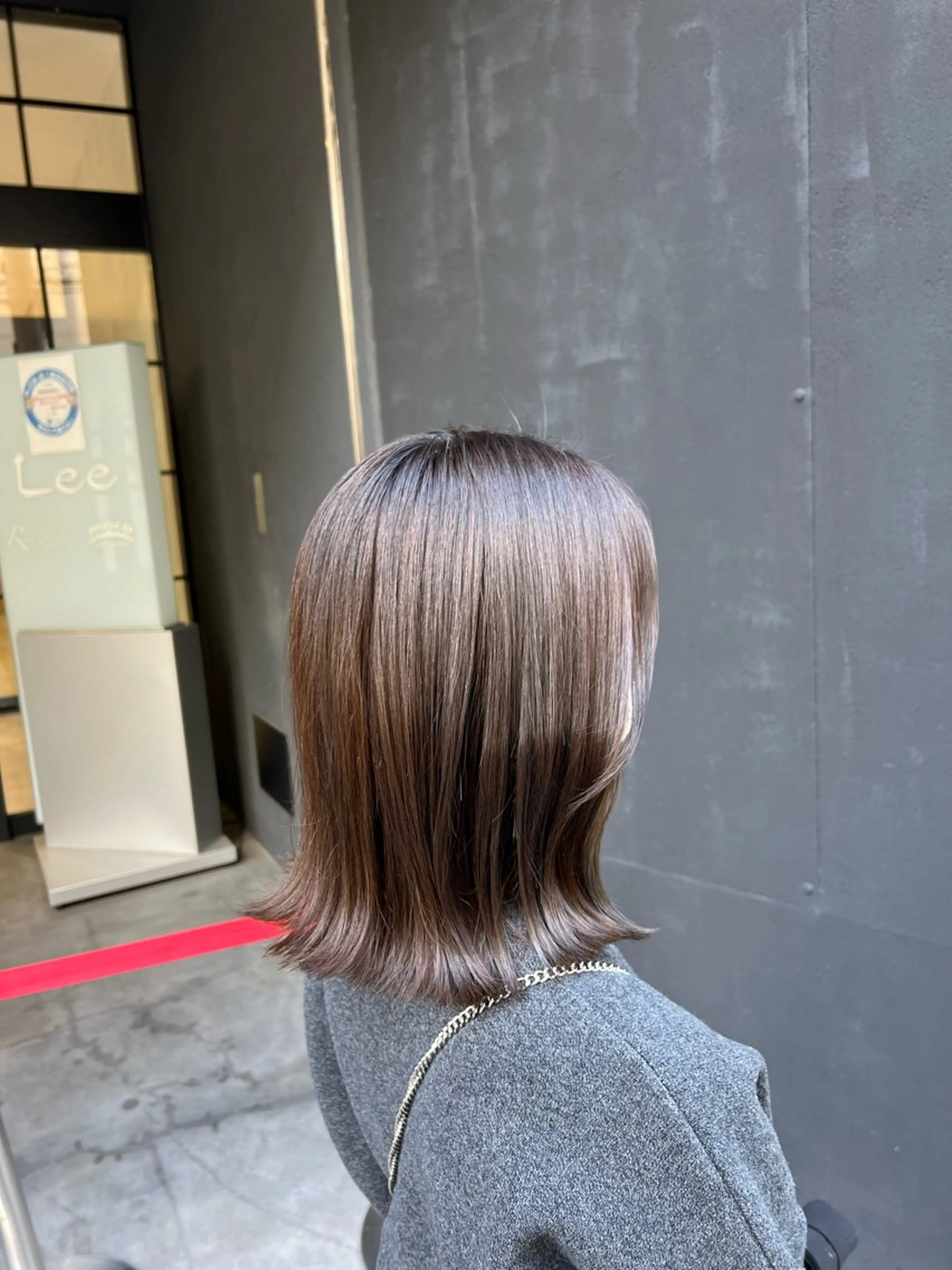 ミディアム カラー Neale. ユメのヘアスタイル