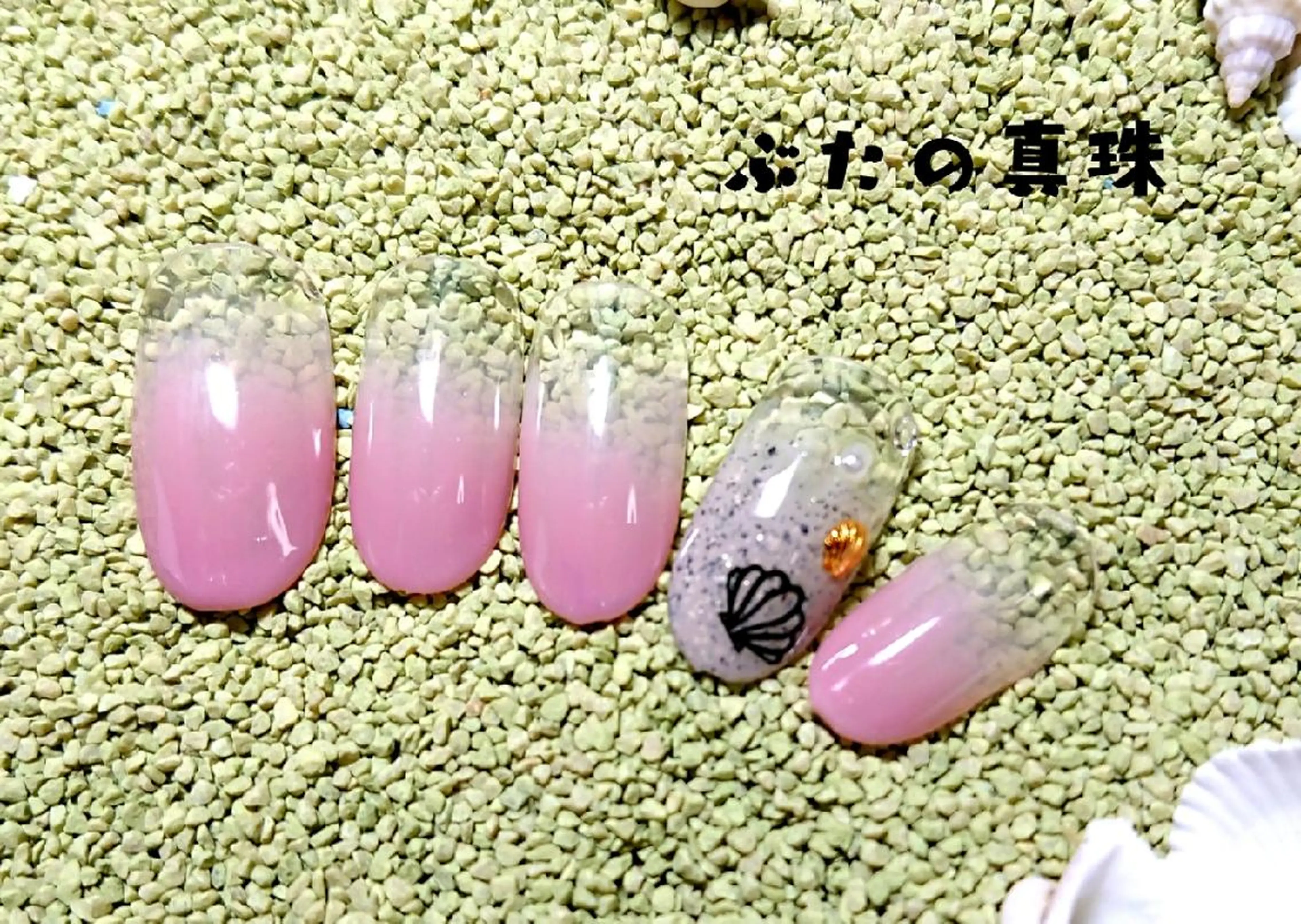 ネイル ピンク ハンドネイル 林 珠里のネイルデザイン