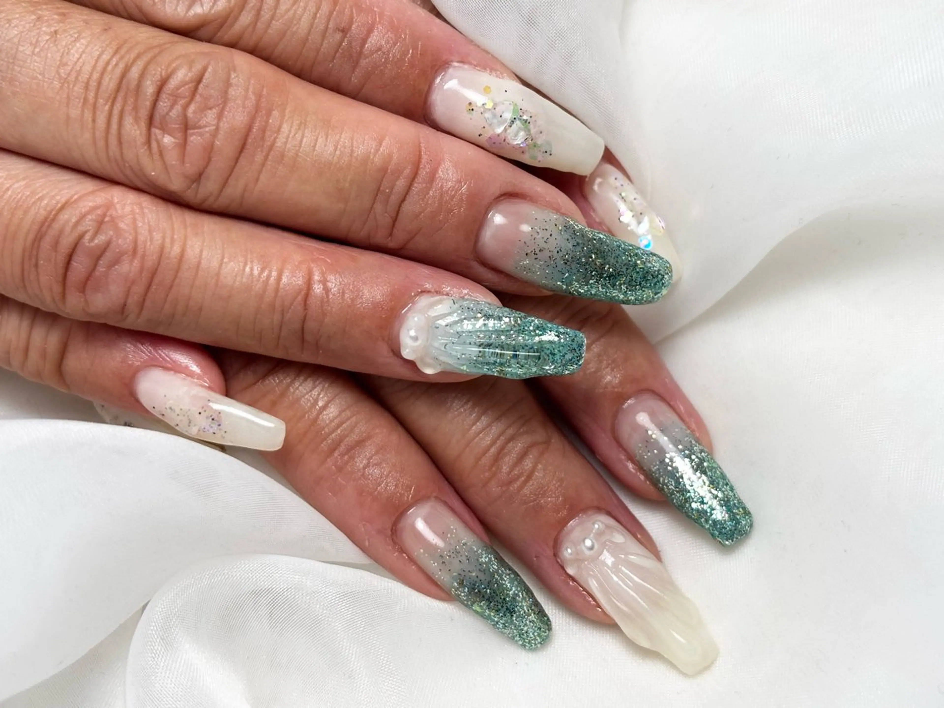 ネイル ハンドネイル MIKA ♡のネイルデザイン