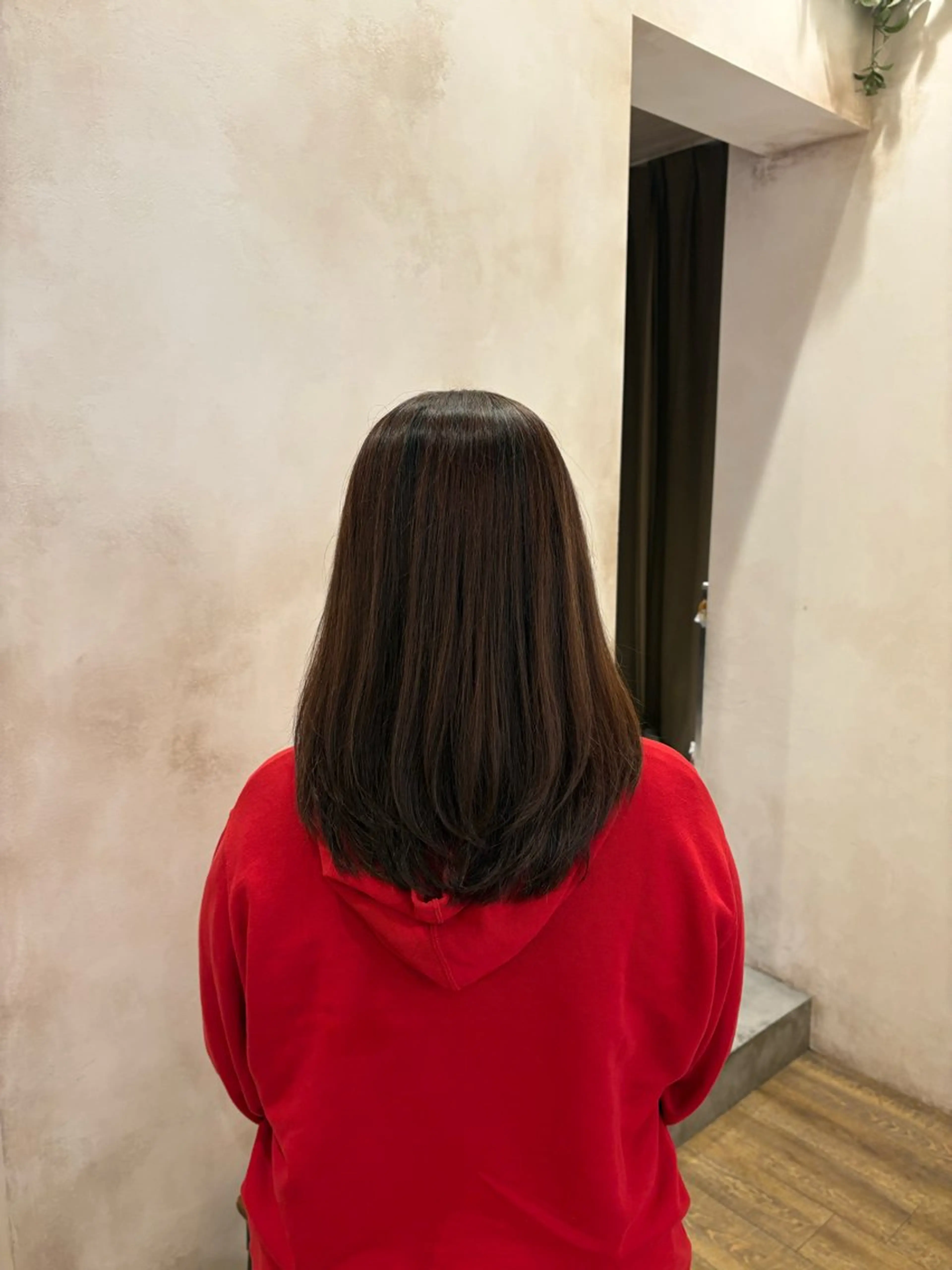 ミディアム ミディアムレイヤー レイヤーカット MAHAE 中司のヘアスタイル