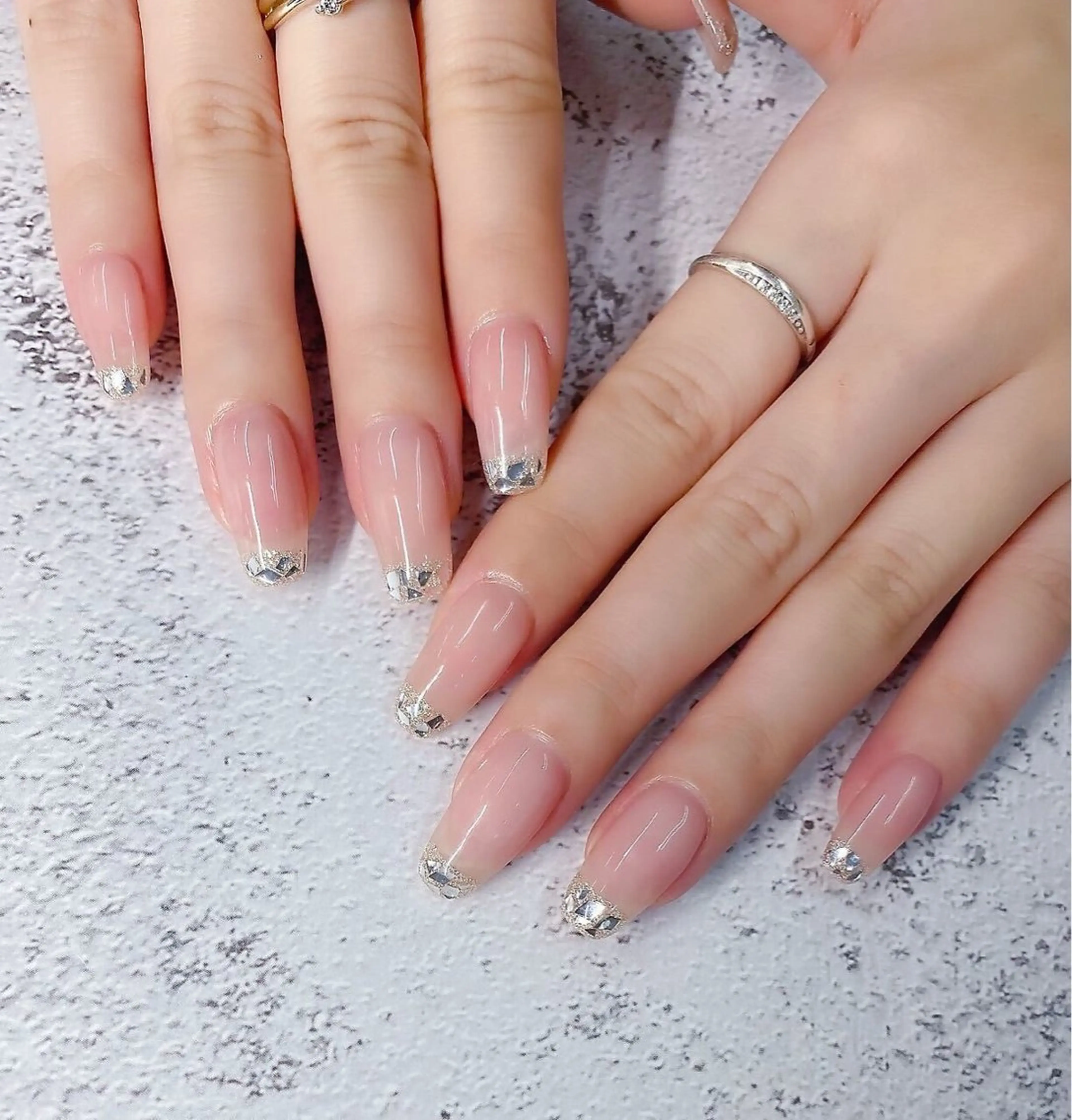 【HAND】ガラスフレンチ　☆6500円  オフとパッツoffご希望の方必ずメッセージを送ってください。の写真