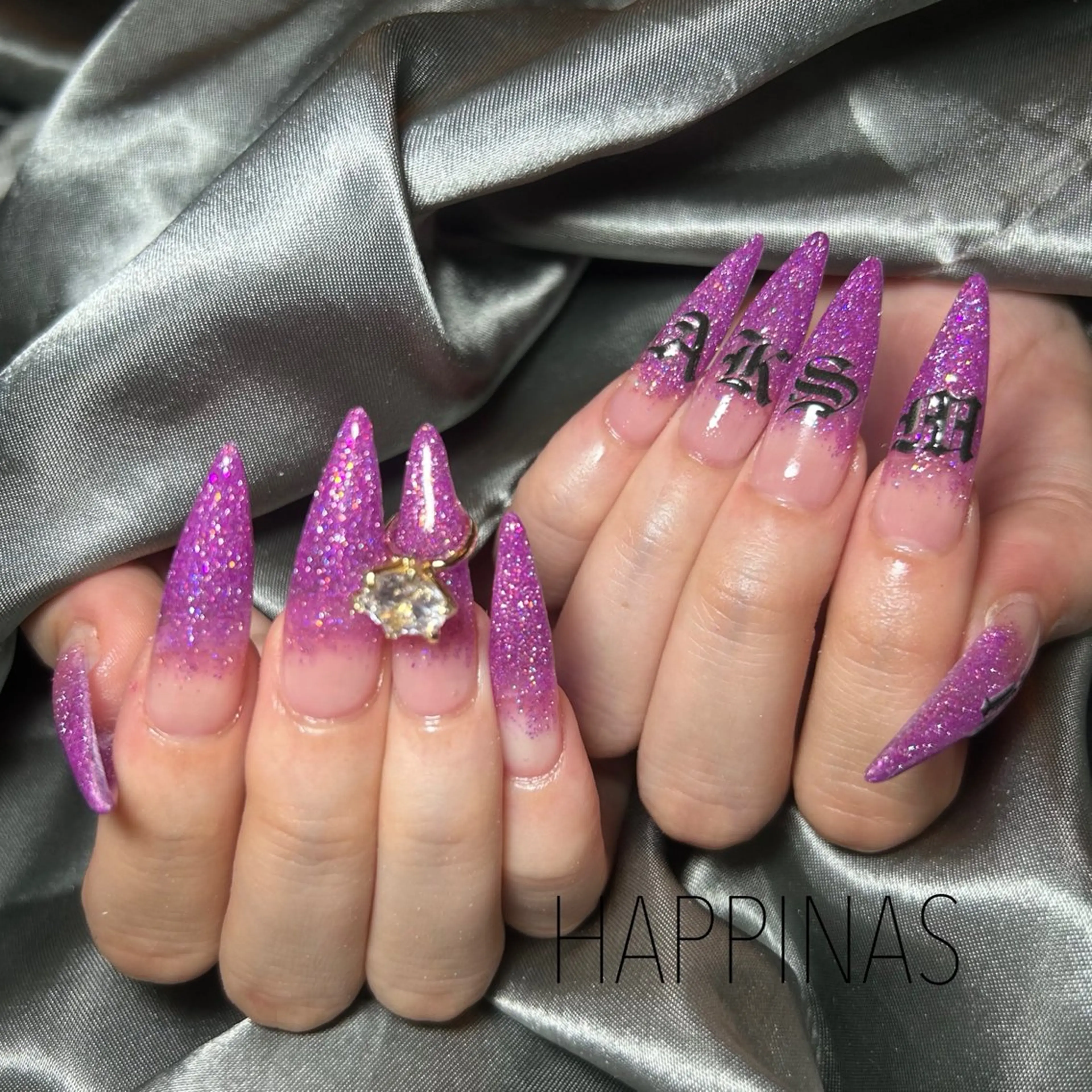 ネイル ジェルネイル スカルプネイル ハンドネイル HAPPINAS所属・HAPPINAS kotomiのネイルデザイン