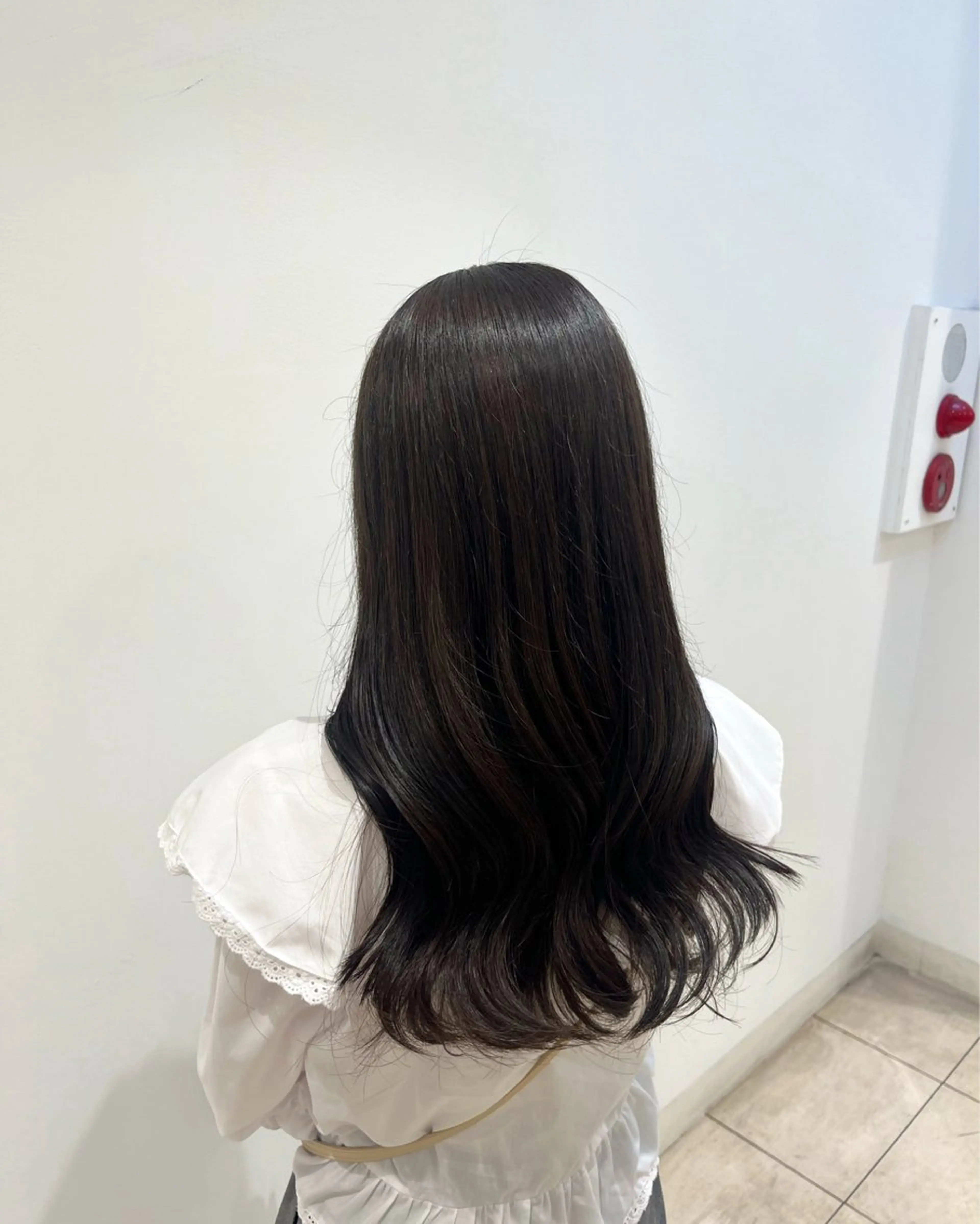 カラー ヘアカラー トリートメント ハイトーン／アレンジ 🩵NANAMIのヘアスタイル