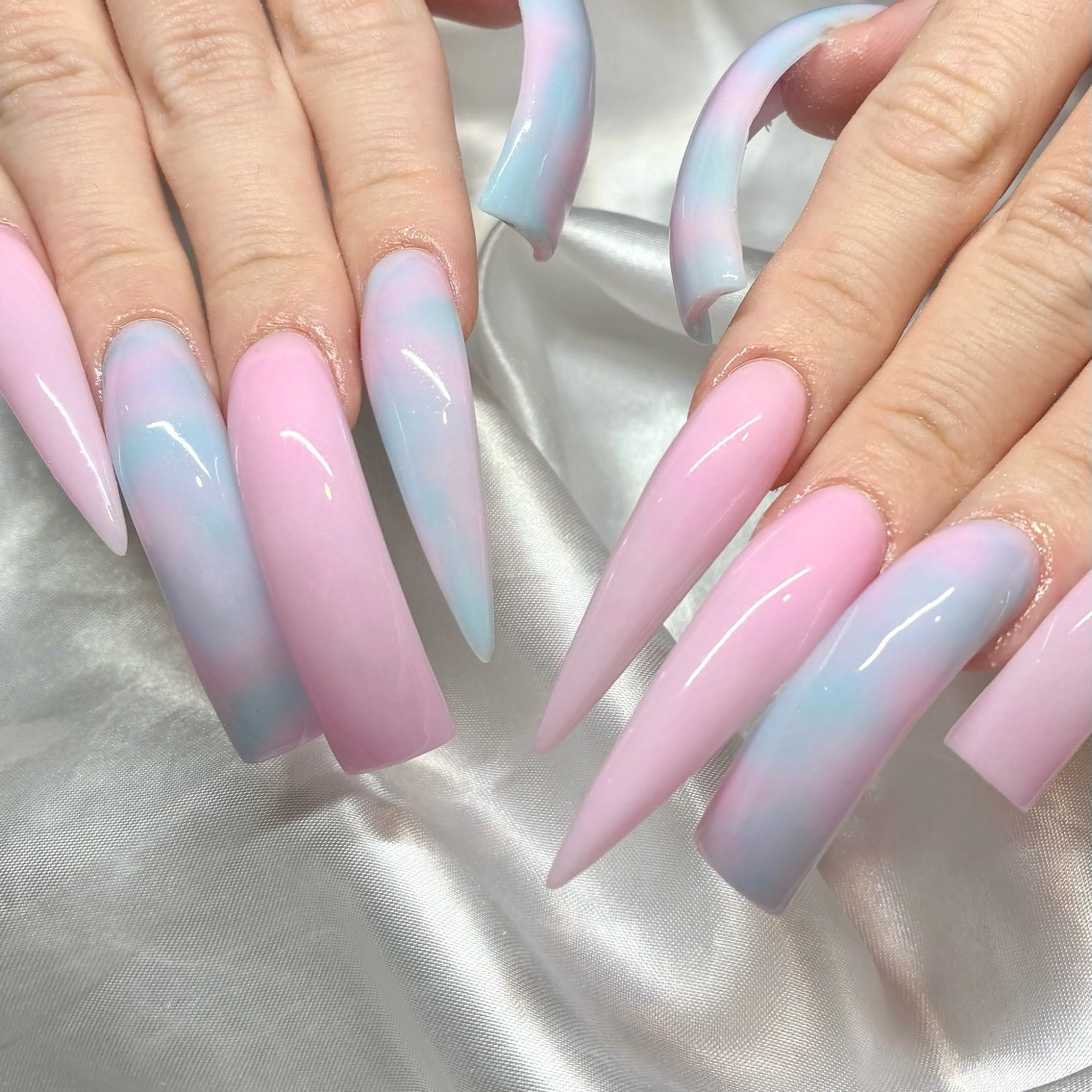 ネイル 大理石ネイル(マーブル) ハンドネイル Nail ヌシん家 AKANEのネイルデザイン