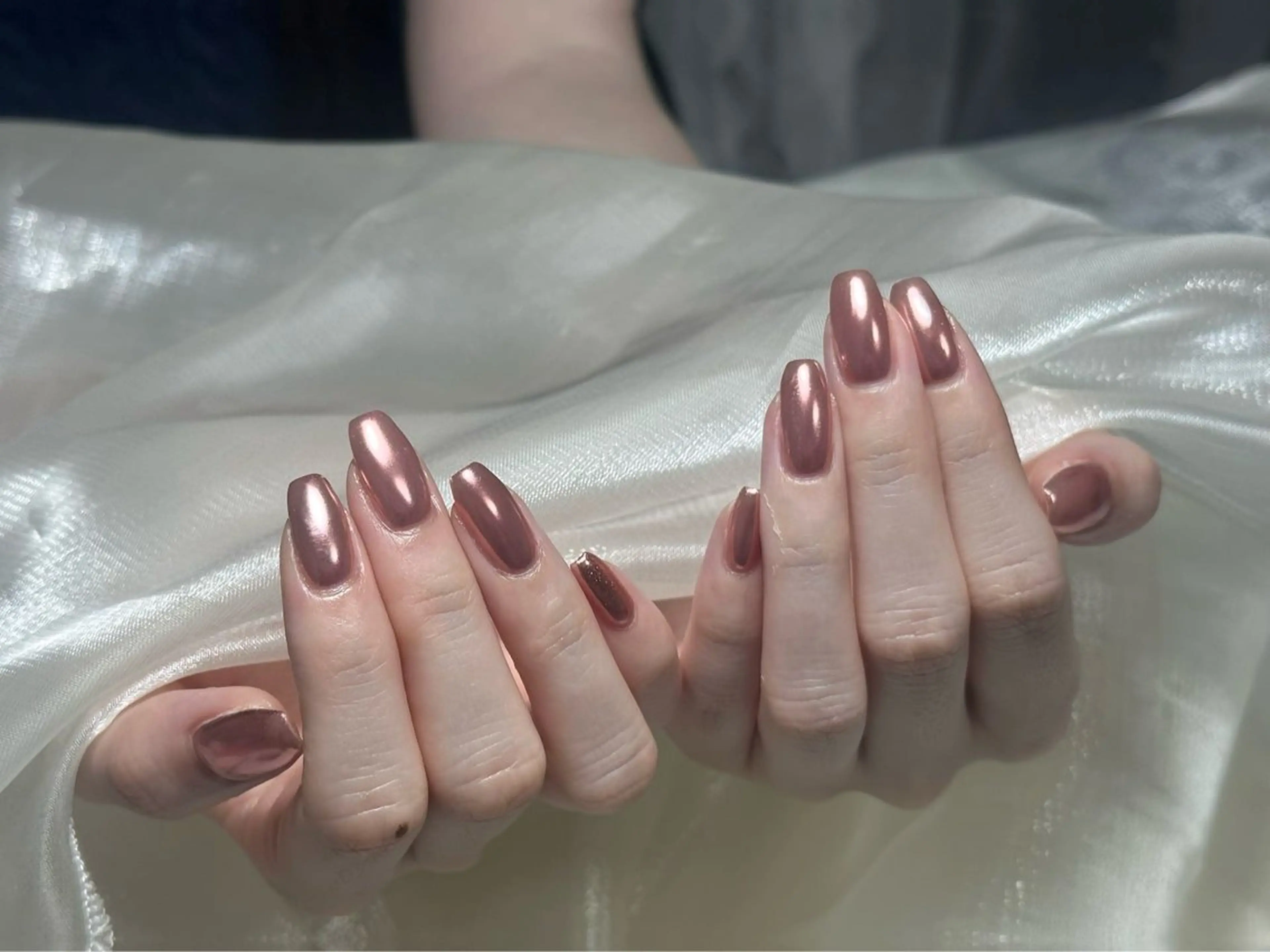 ネイル ミラーネイル ワンカラーネイル ハンドネイル ハンドケア ⭐️Syu Rei⭐️のネイルデザイン