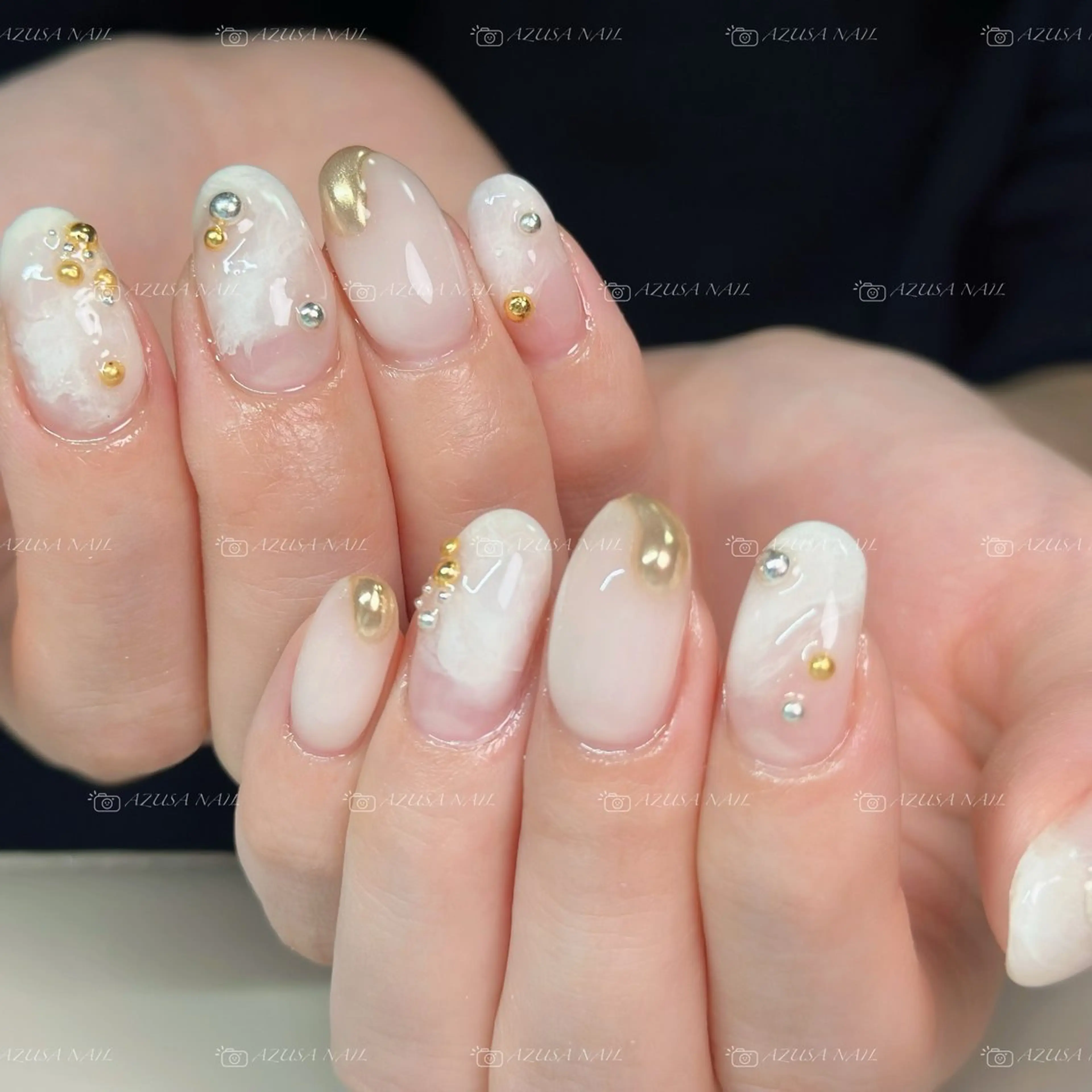 ネイル アートネイル チークネイル フラッシュネイル フレンチネイル ゴールド ハンドネイル 🧸自宅ネイル あずさのネイルデザイン