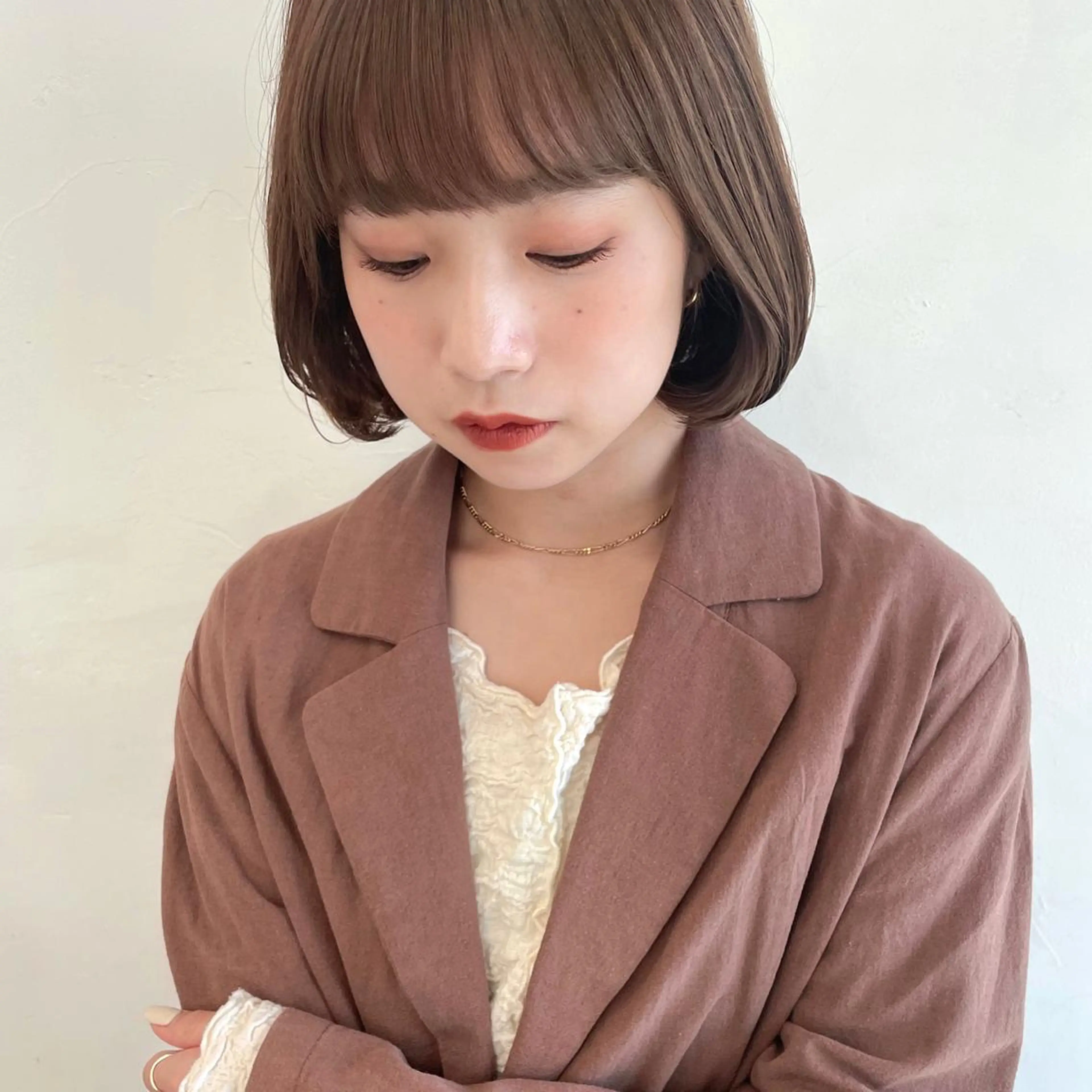 ショート カラー OAK 学芸大学所属・秋葉萌　透明感カラー /レイヤー/ボブ♡のヘアスタイル