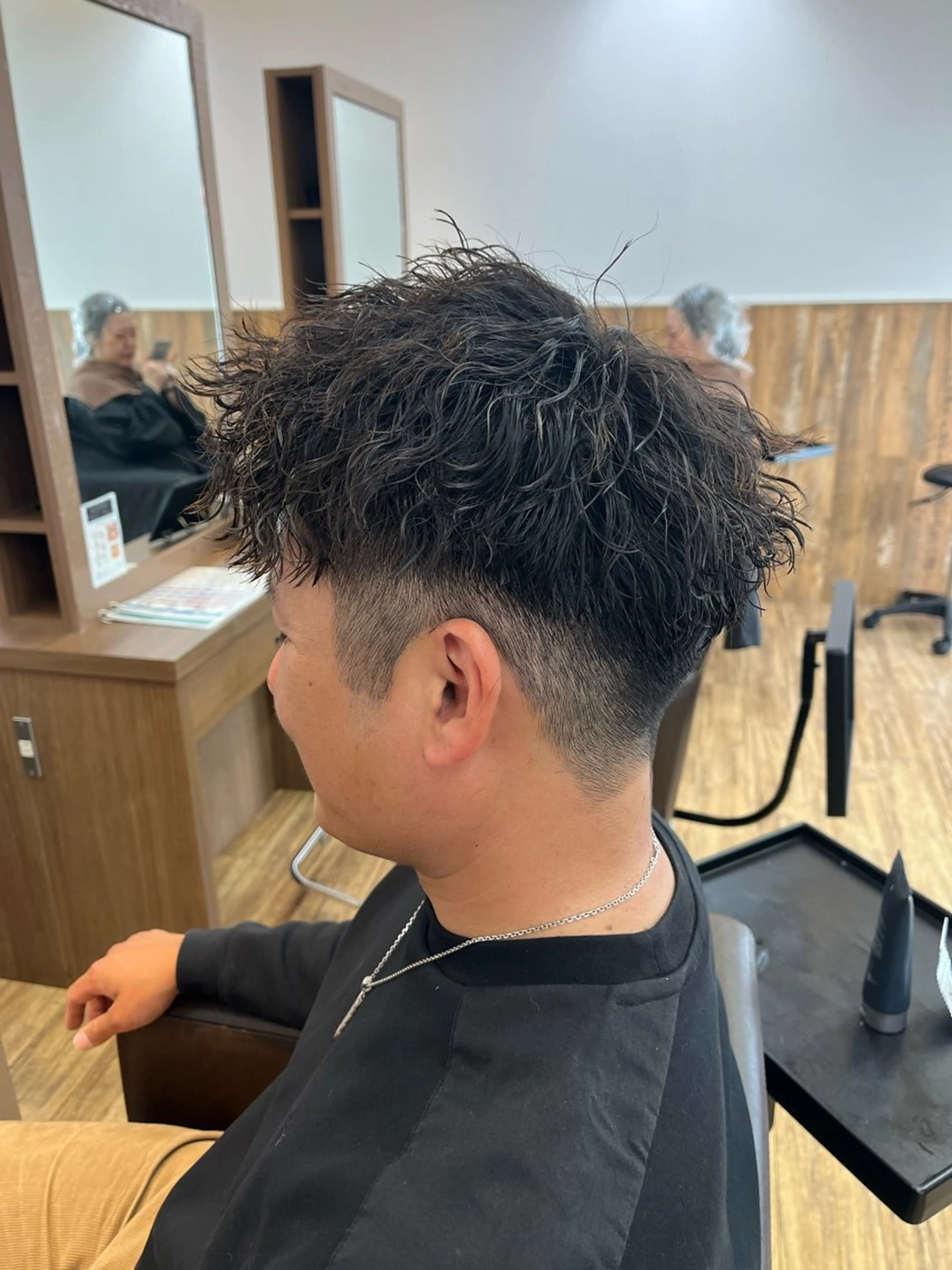 メンズ カット パーマ 鬼松沙弥 ❤︎メンズパーマのヘアスタイル