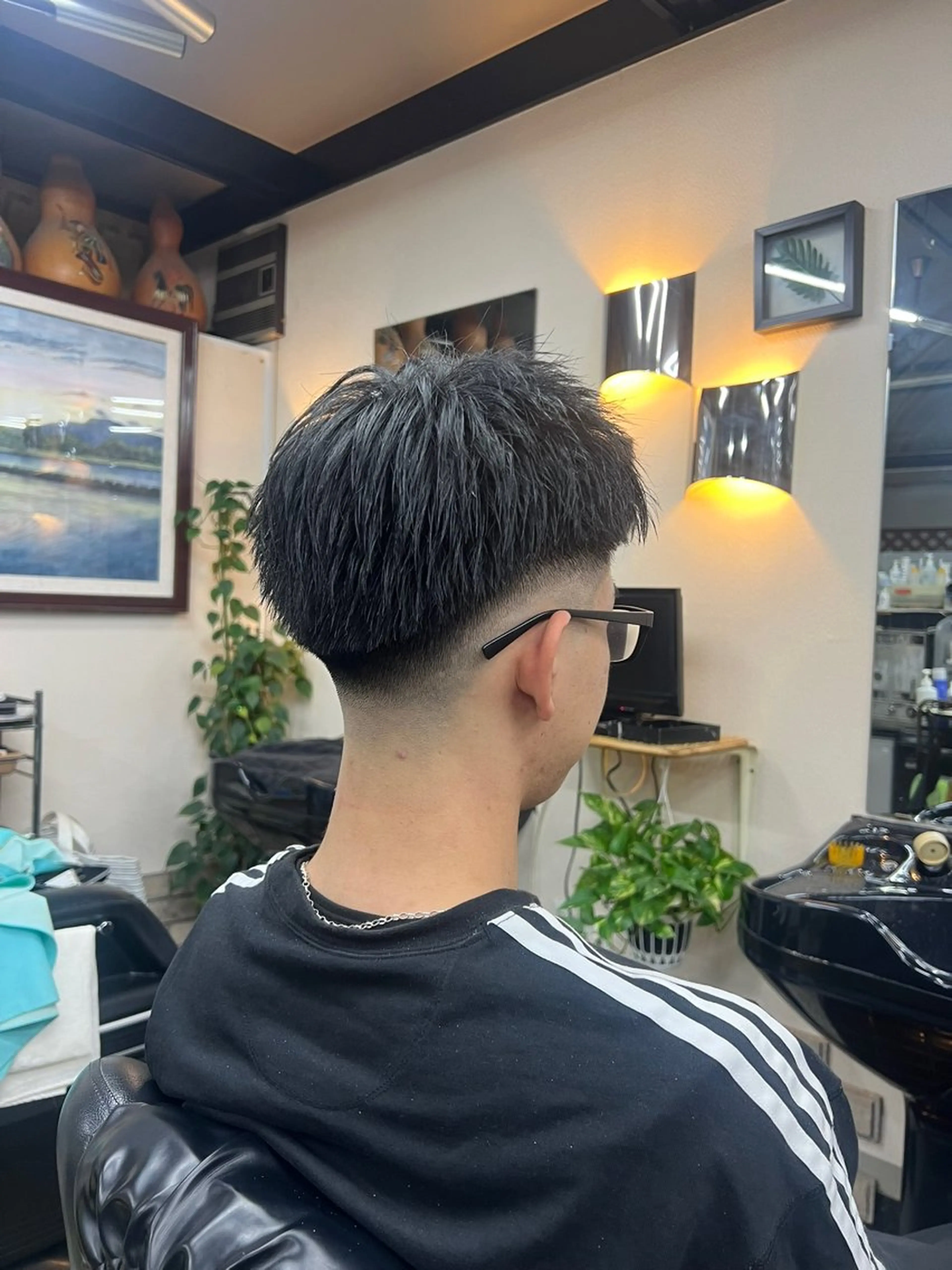 ショート メンズ フェードカット スキンフェード ボイスバーバー高野店所属・田畑 凜仁のヘアスタイル