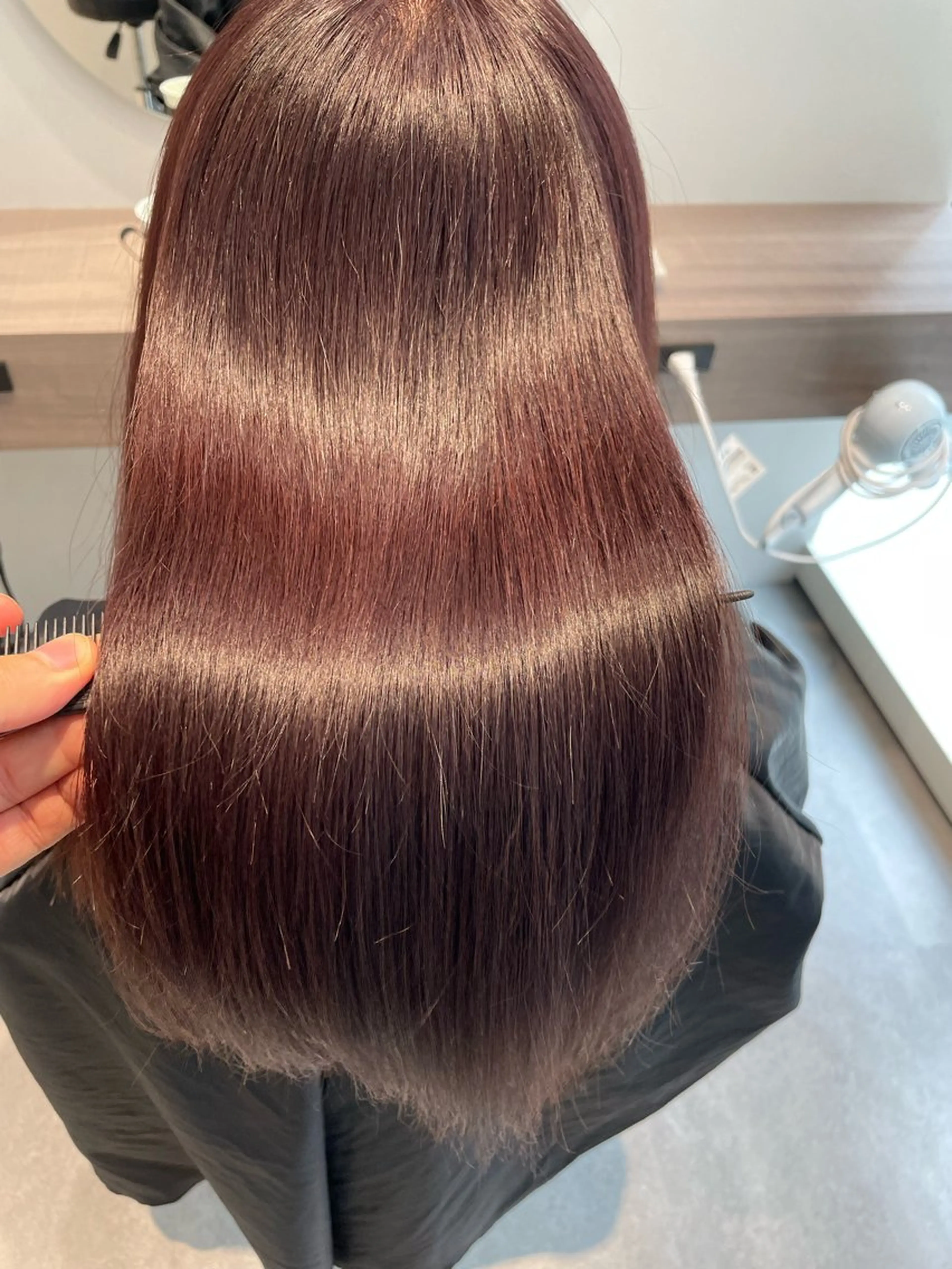 セミロング カラー ヘアカラー トリートメント 韓国ヘア🤍顔周り/ 髪質改善✨/林遼一郎のヘアスタイル