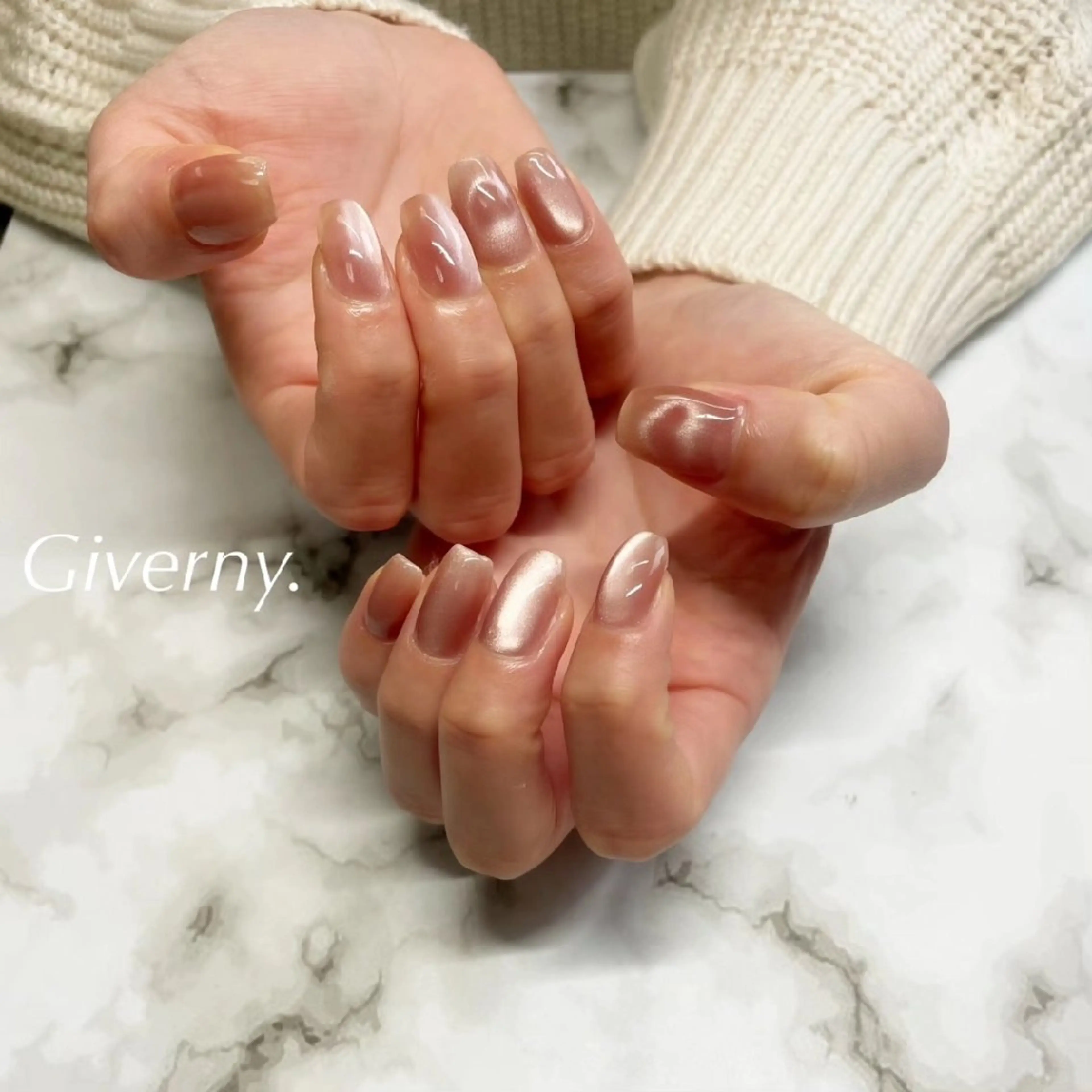 ネイル ハート マグネットネイル ハンドネイル Giverny .のネイルデザイン