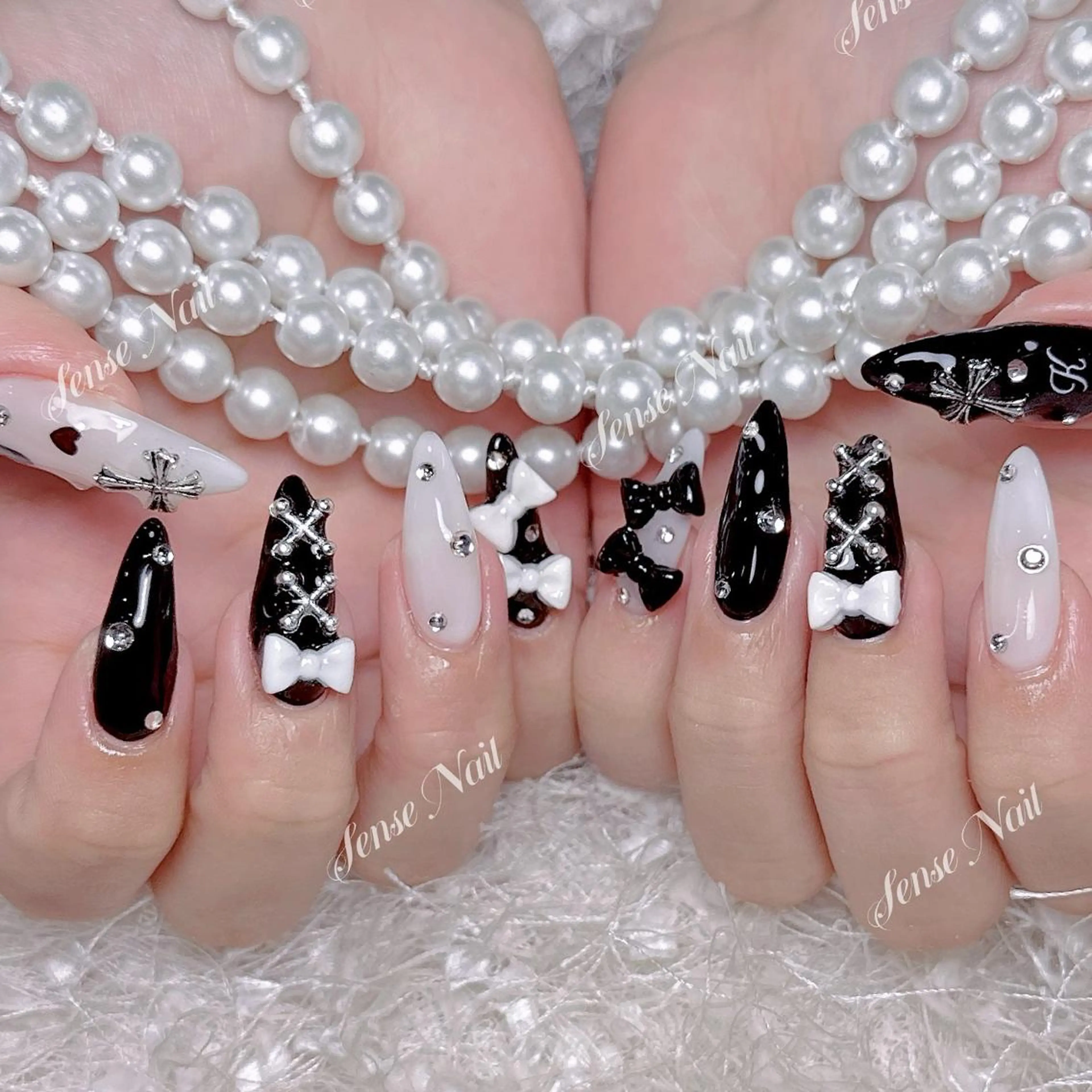 ネイル ハンドネイル ハンドケア Feinn Ink💕のネイルデザイン