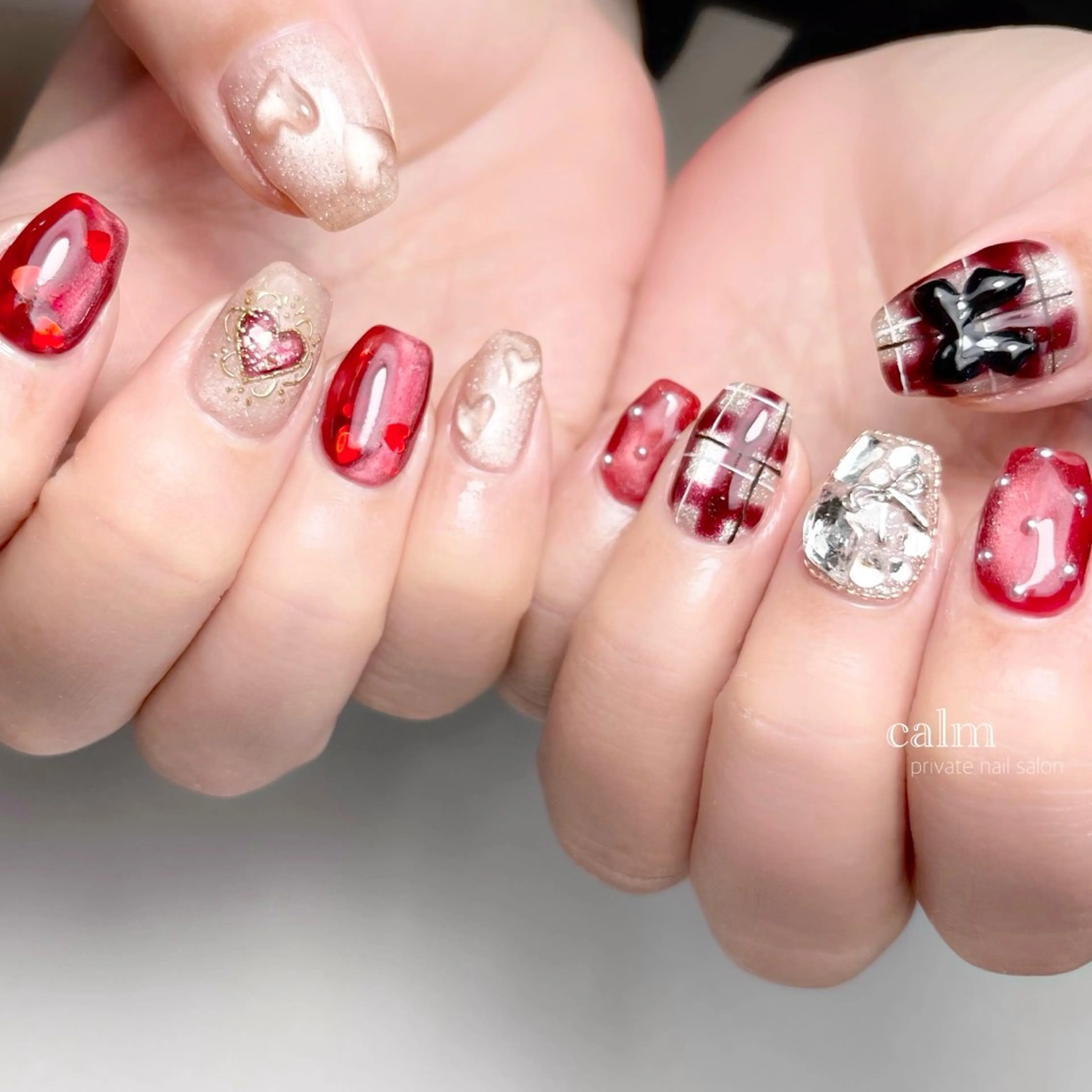 ネイル ハンドネイル calm 〔ｶｰﾑ〕のネイルデザイン