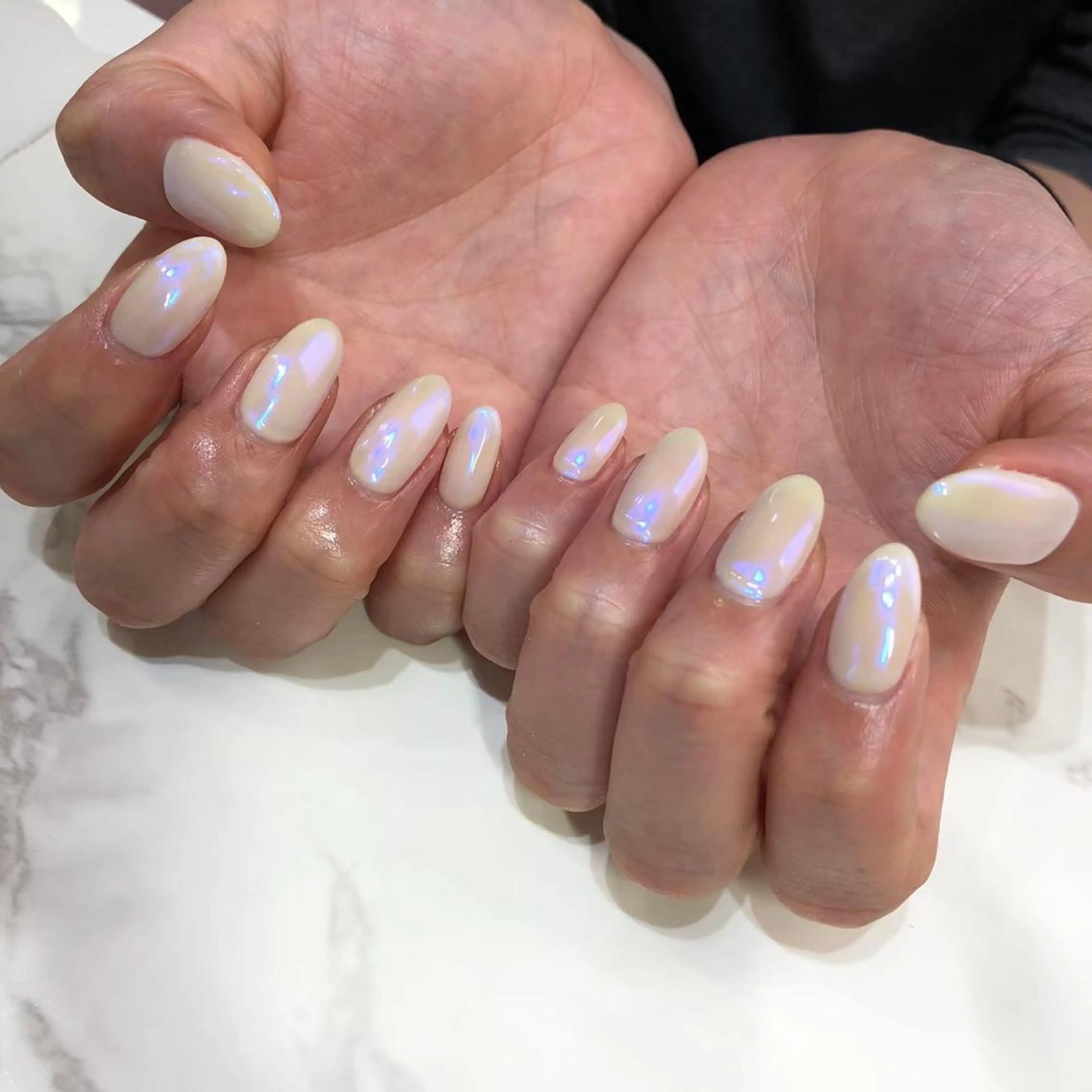 ネイル e+LUCIA NAIL関内店所属・花岡 佑紀のネイルデザイン
