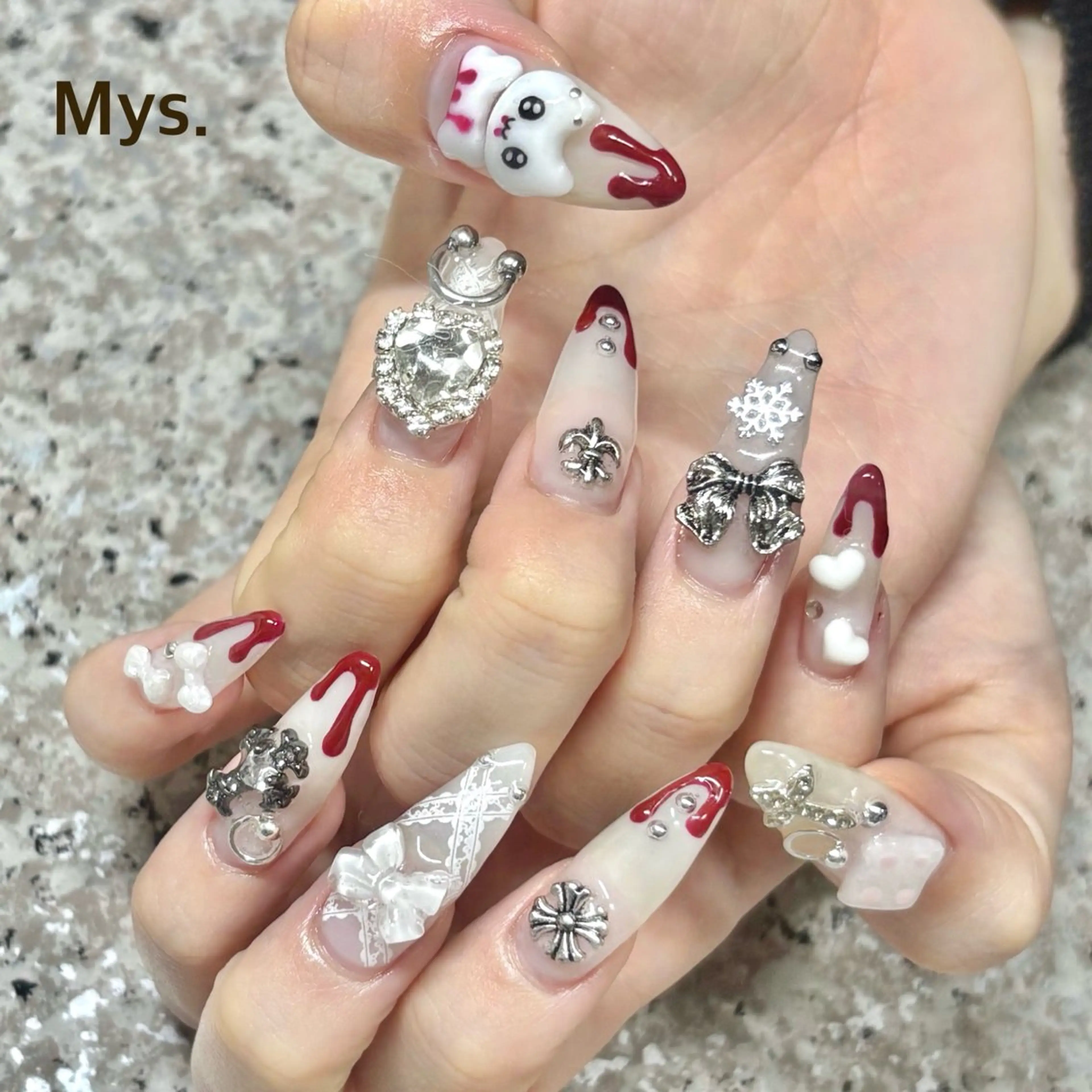 ネイル ハンドネイル Mys. 三上紗紀のネイルデザイン