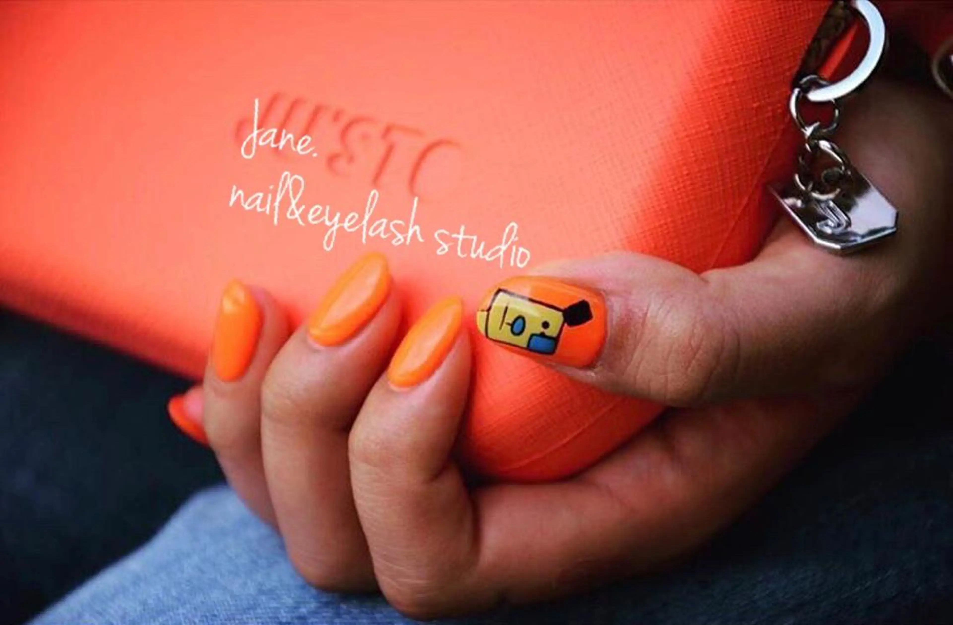 ネイル Yakko pas á pasのネイルデザイン