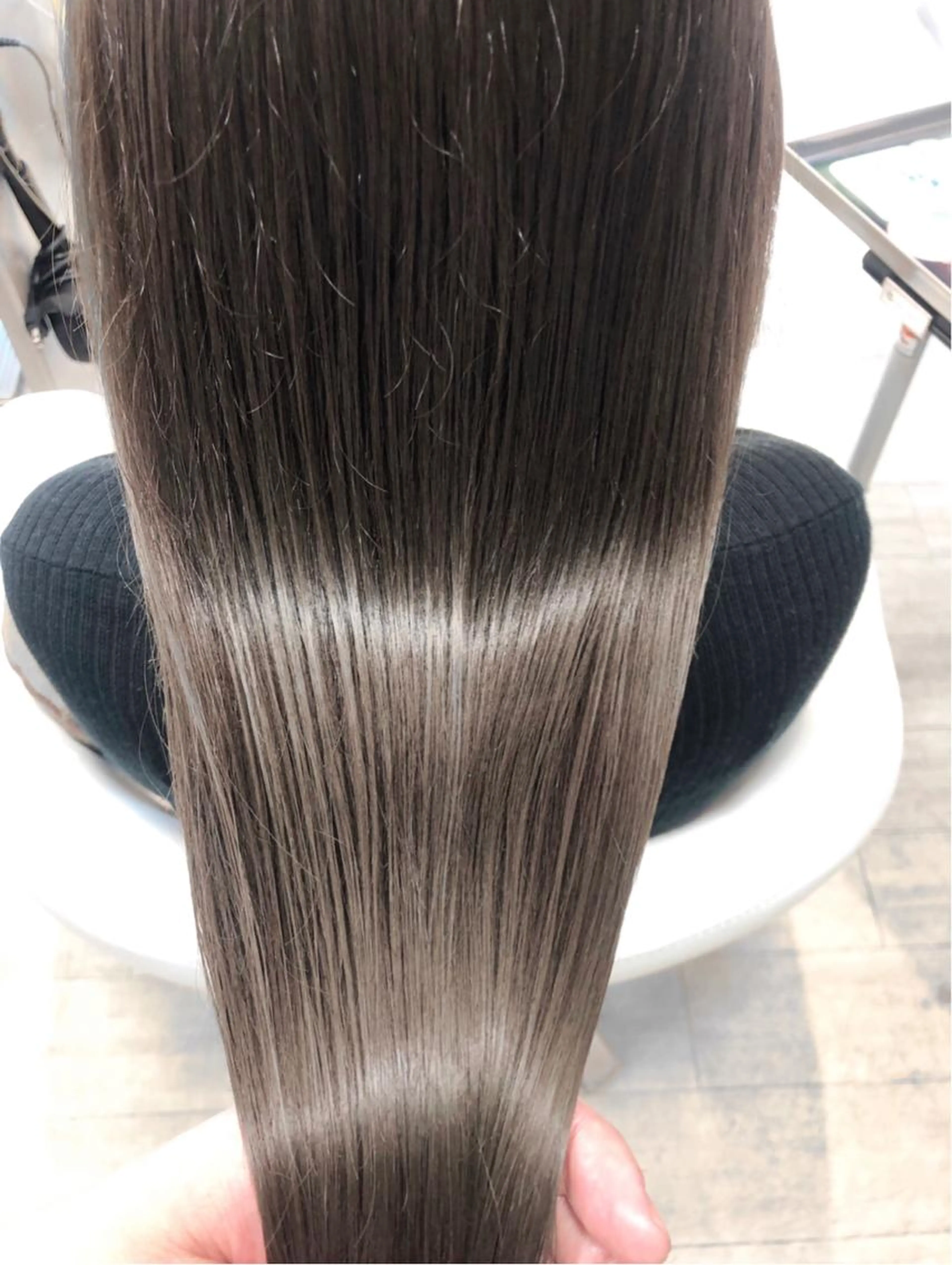 【ミニモ学割】光色イルミナカラー＆韓国水トリートメント♡ ※背術目安時間2時間前後の写真