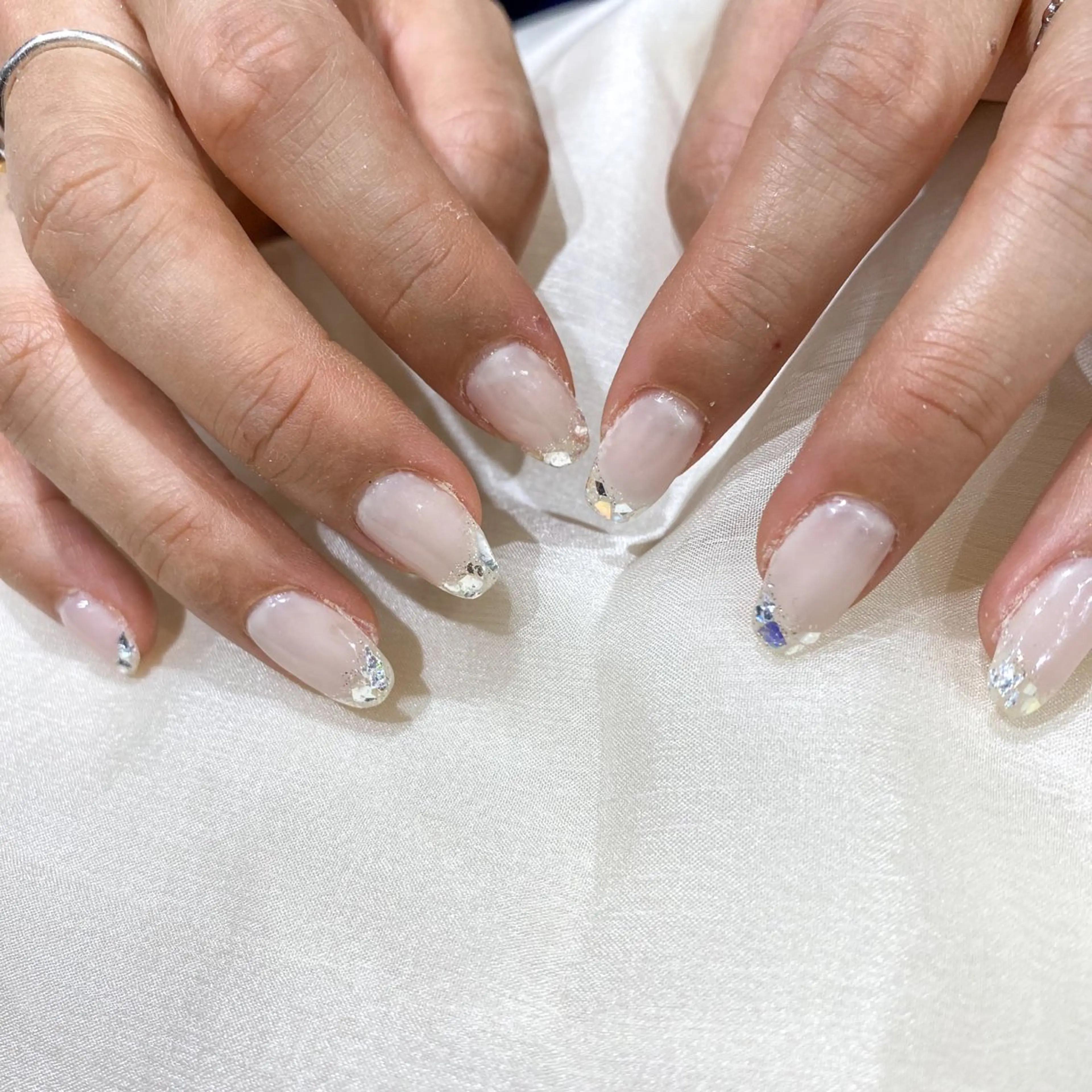 ネイル フレンチネイル ガラスフレンチ ネイル空間所属・muguet🎀 nailのネイルデザイン