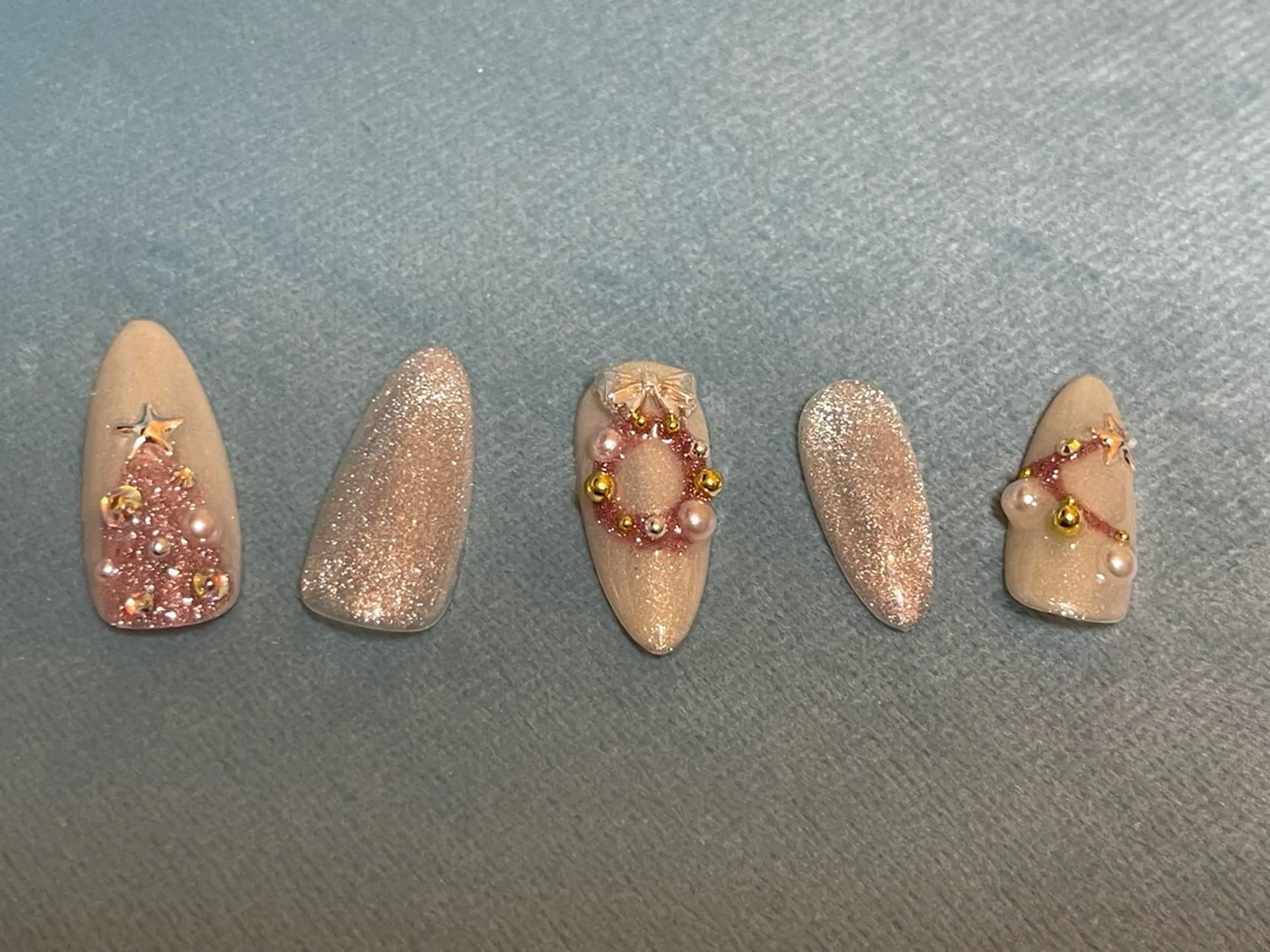 ネイル CLAIRE 〚クレア〛のネイルデザイン