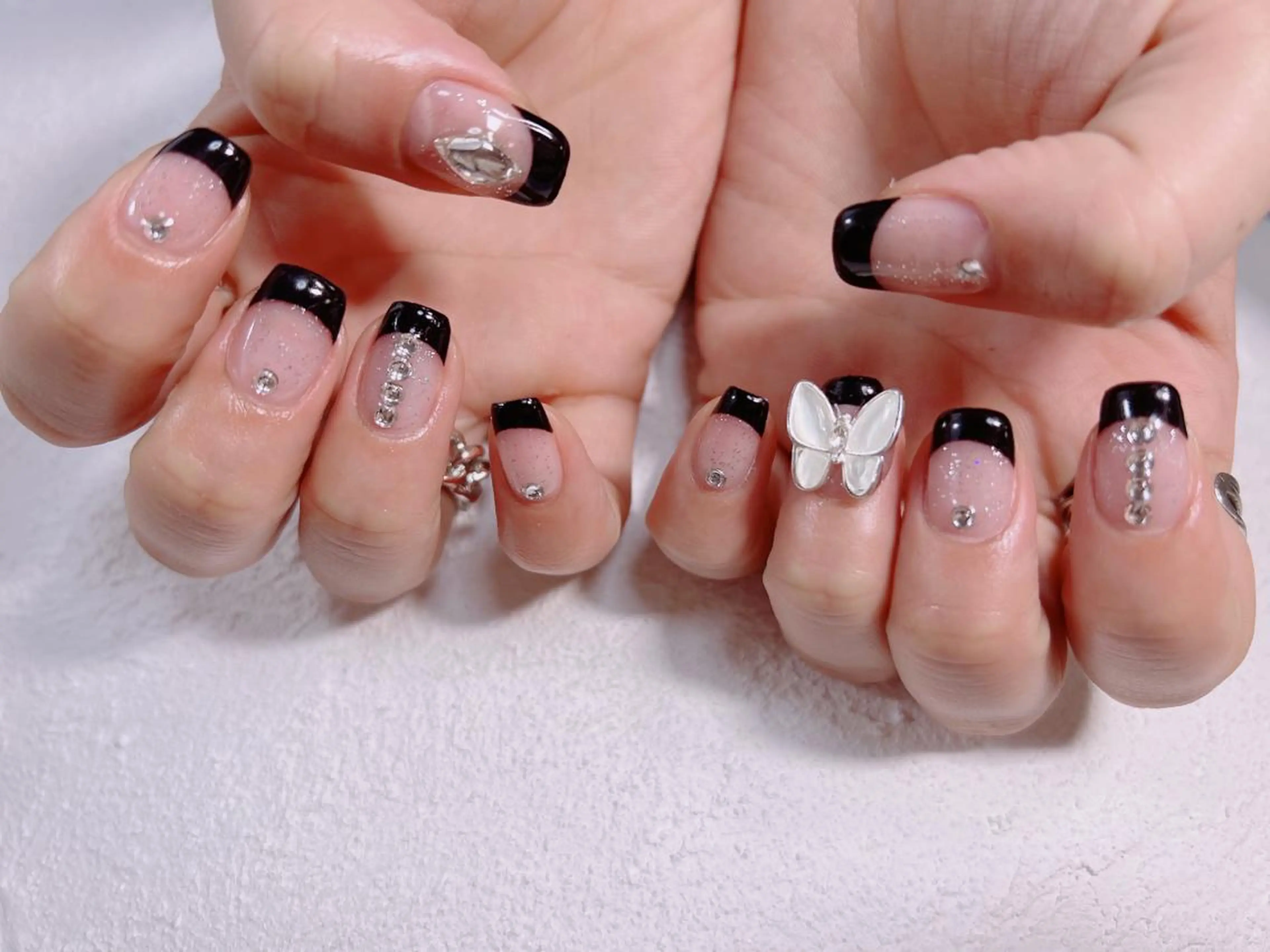 ネイル 持ち込み Regaro i.sのネイルデザイン