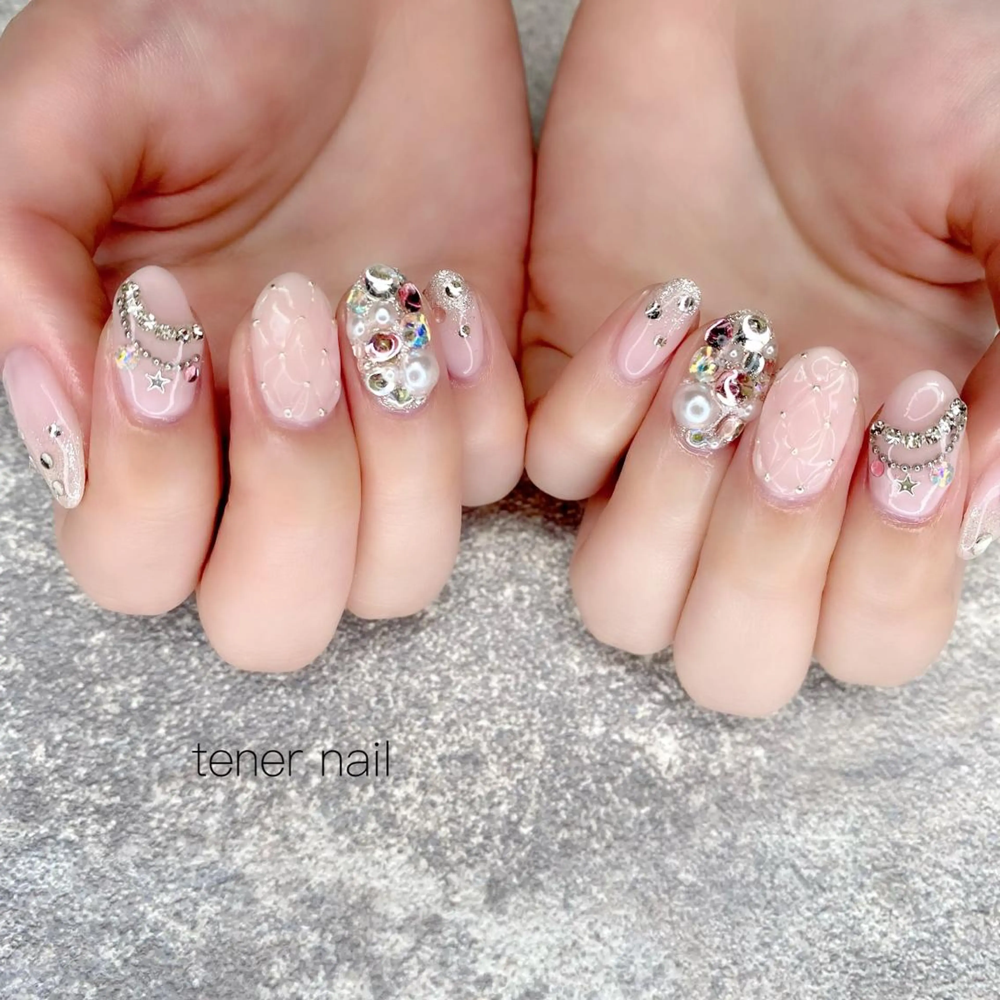 ネイル キラキラネイル tener  nail  テネルネイル所属・テネルネイル tener nailのネイルデザイン